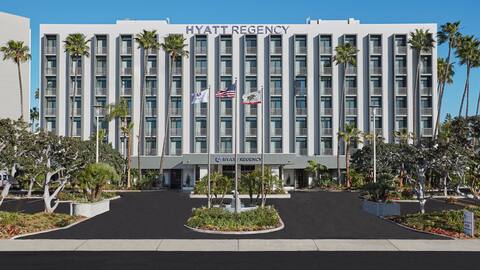 Hotel in Newport Beach | Hyatt Regency Newport Beach West