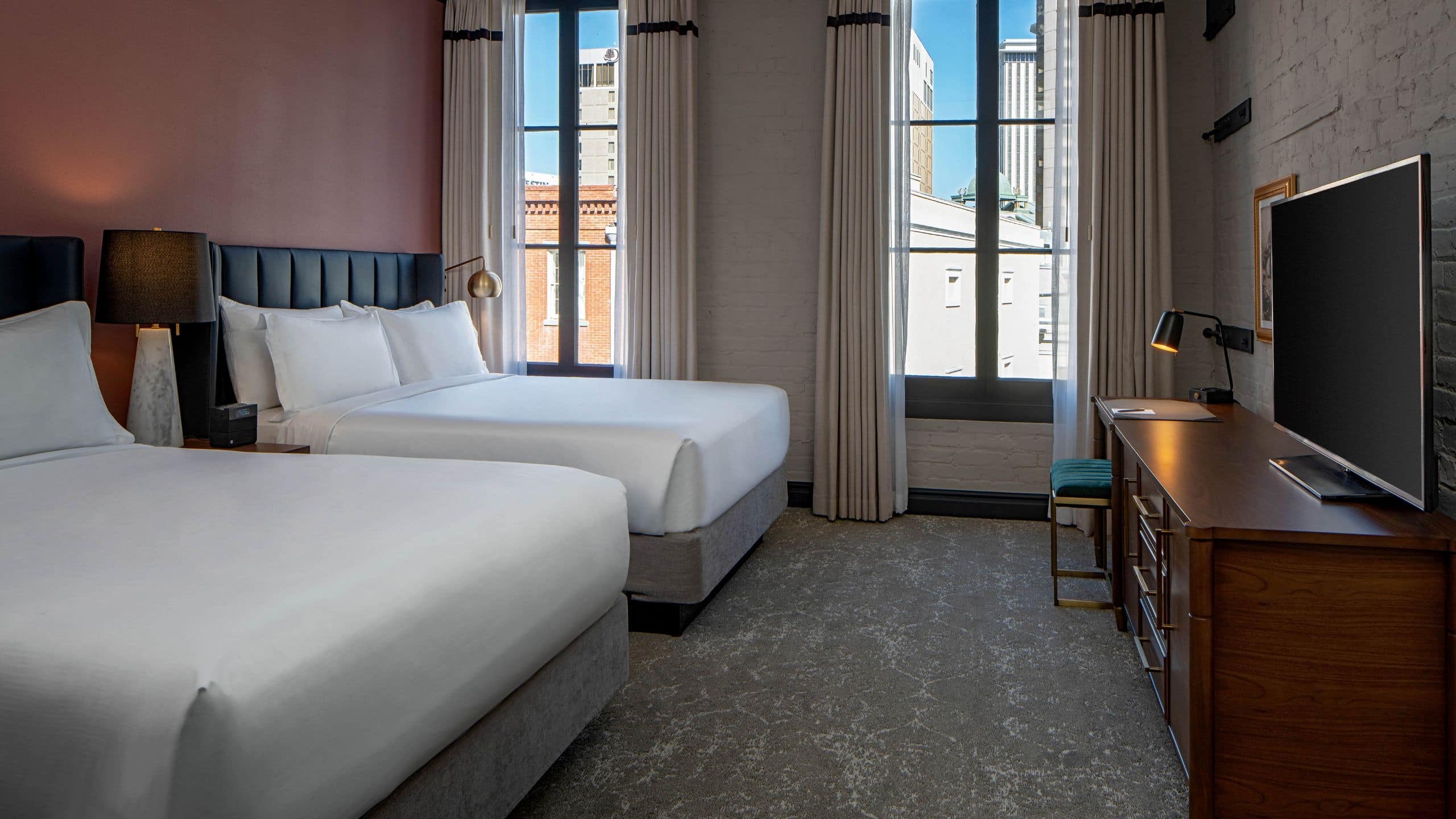 The Eliza Jane Magazine Street Suite Two Queen Bed