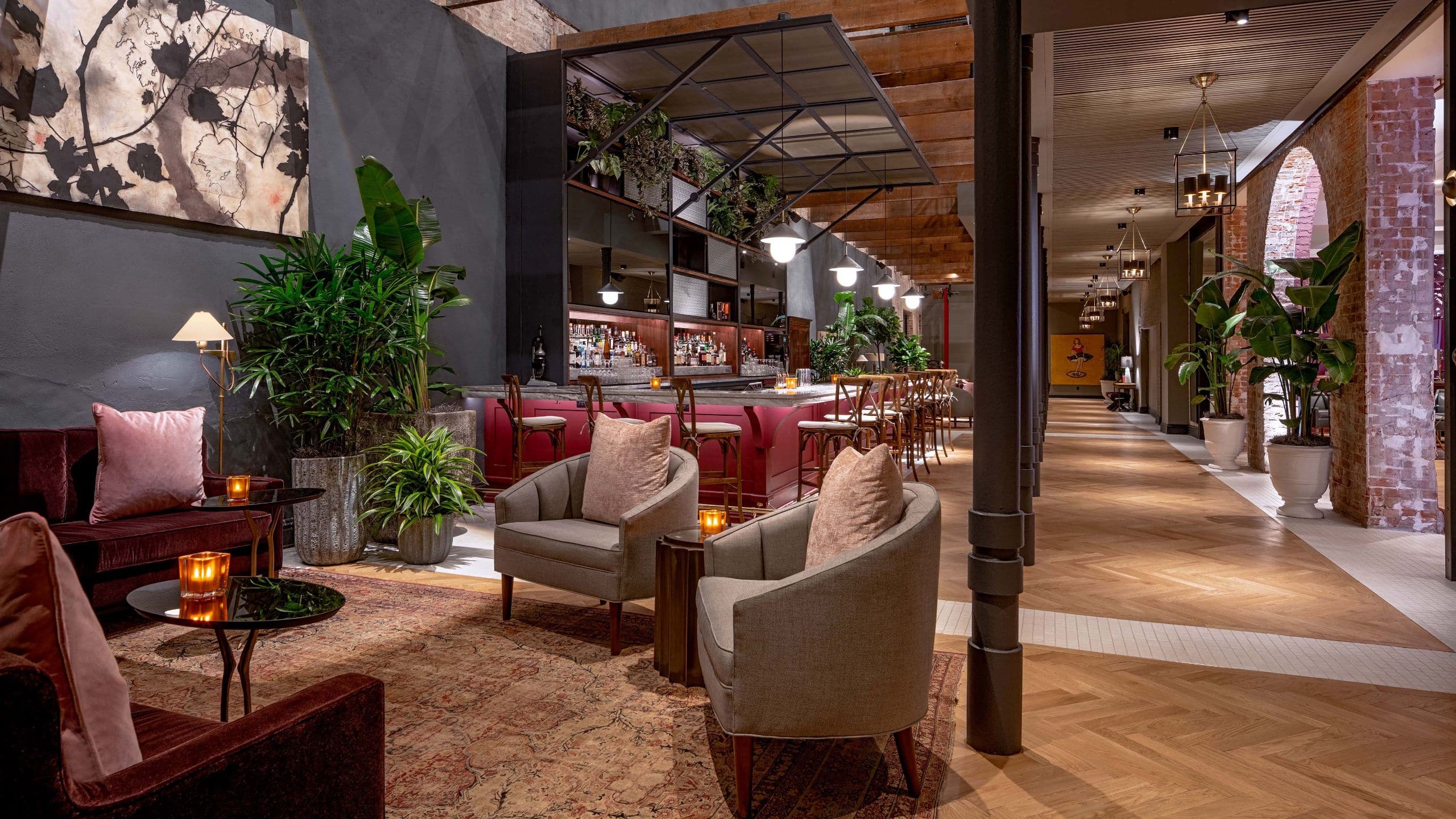 The Eliza Jane Lobby