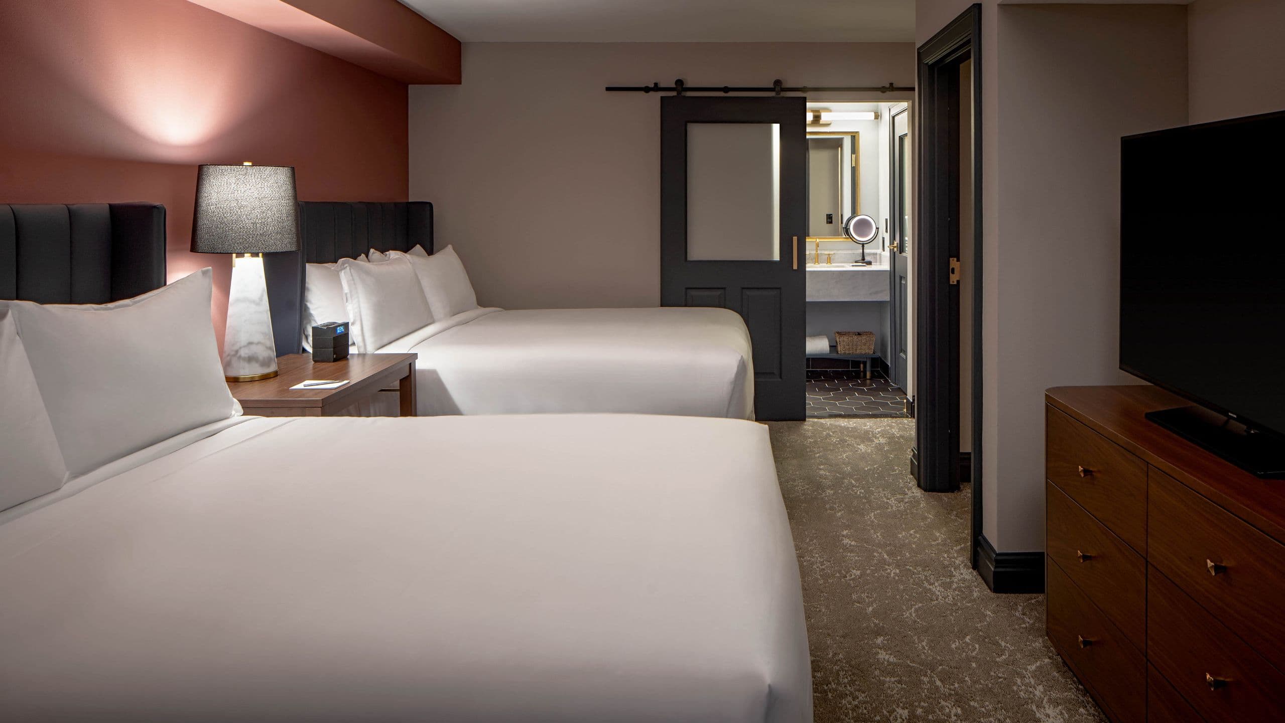 The Eliza Jane Atrium Two Queens Suite Bedroom