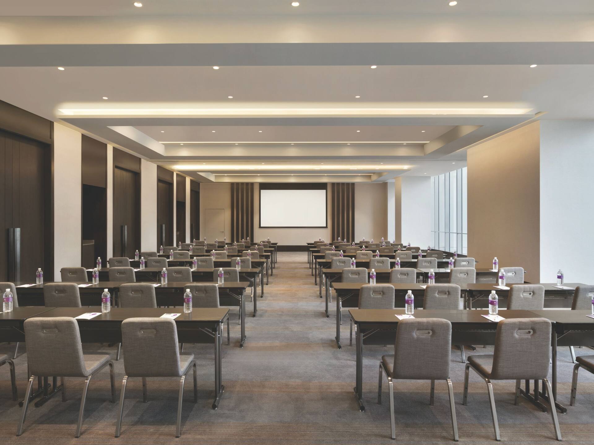 Hyatt Place Shanghai Tianshan Plaza Meeting Space Classroom