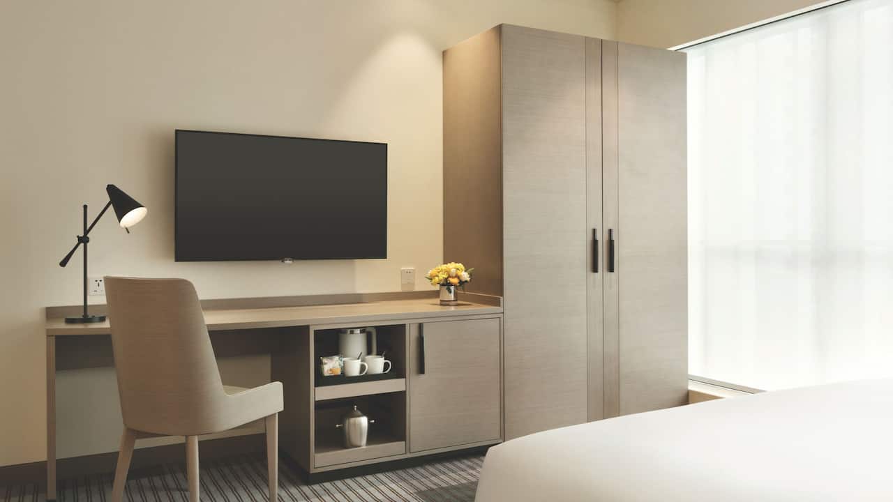 King Bed with no sofa bed