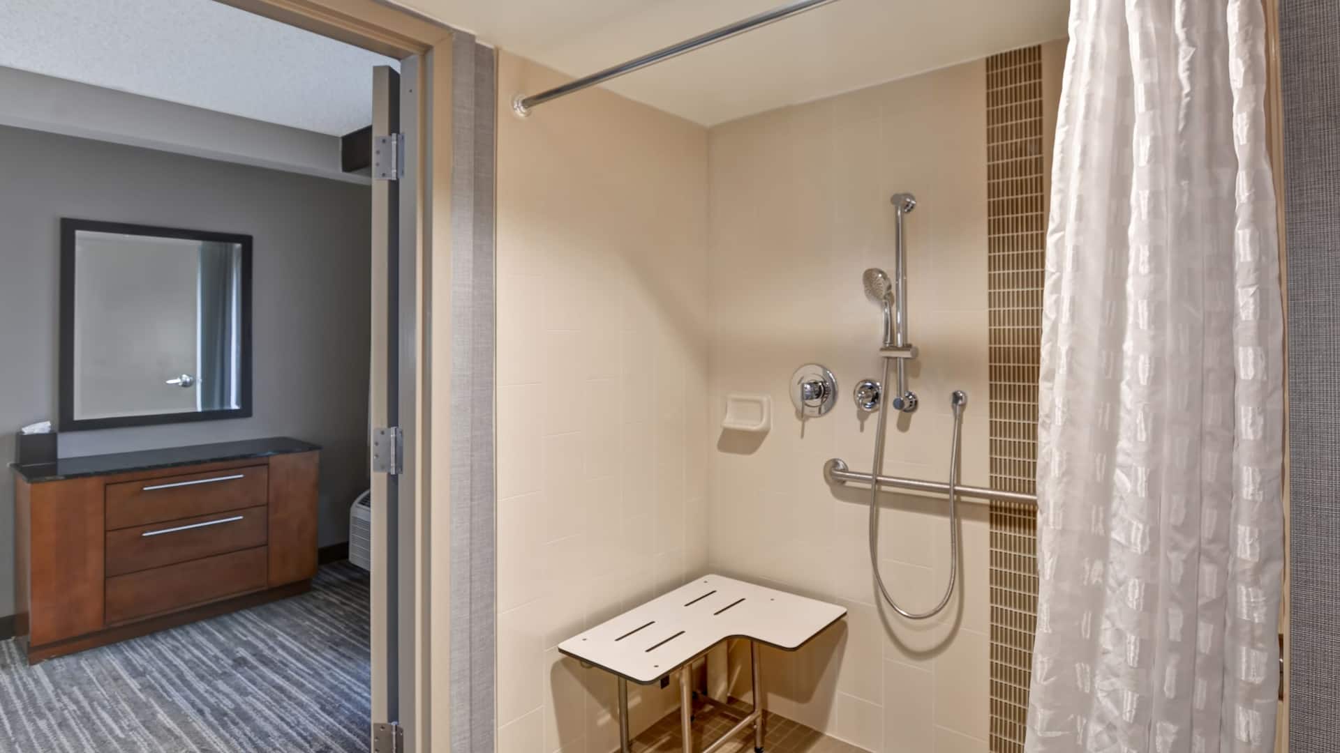 3 of 3 Hyatt Place Birmingham/Hoover Roll In Shower