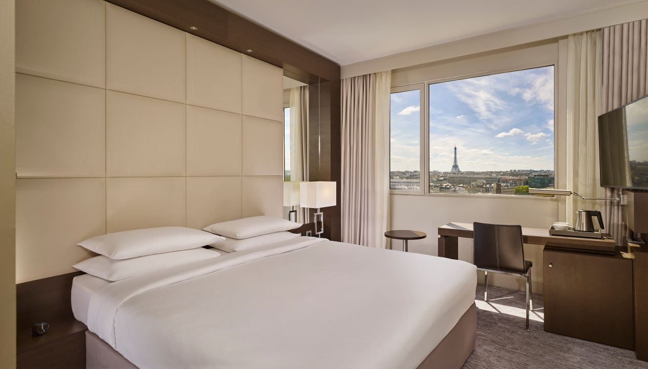 4 Paris Hotel With A View Hyatt Regency Etoile
