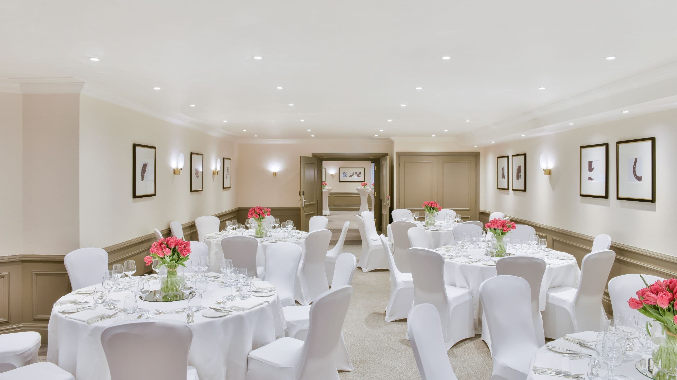 Hyatt Regency London - The Churchill Marlborough Dinner View To Blenheim