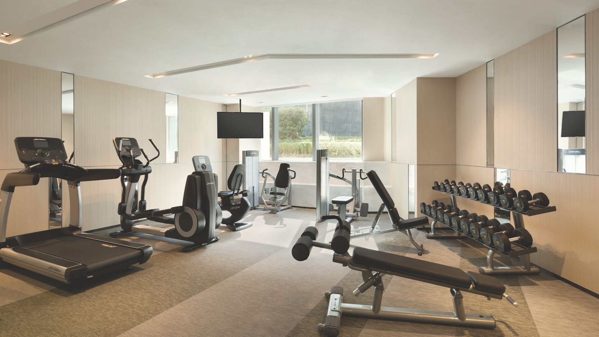 Hyatt Place Shanghai Hongqiao CBD Gym