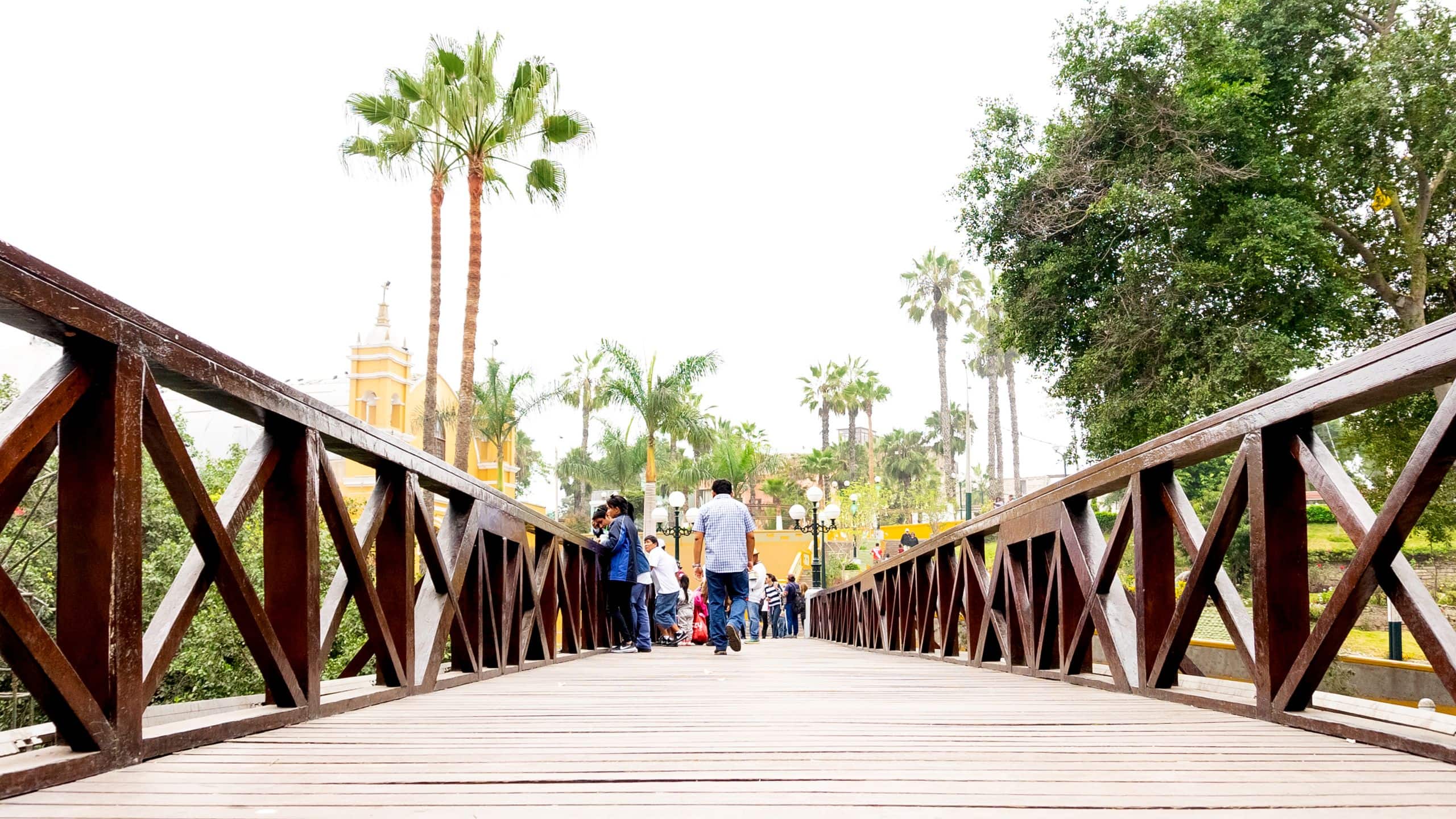 Hyatt Centric San Isidro Lima Bridge