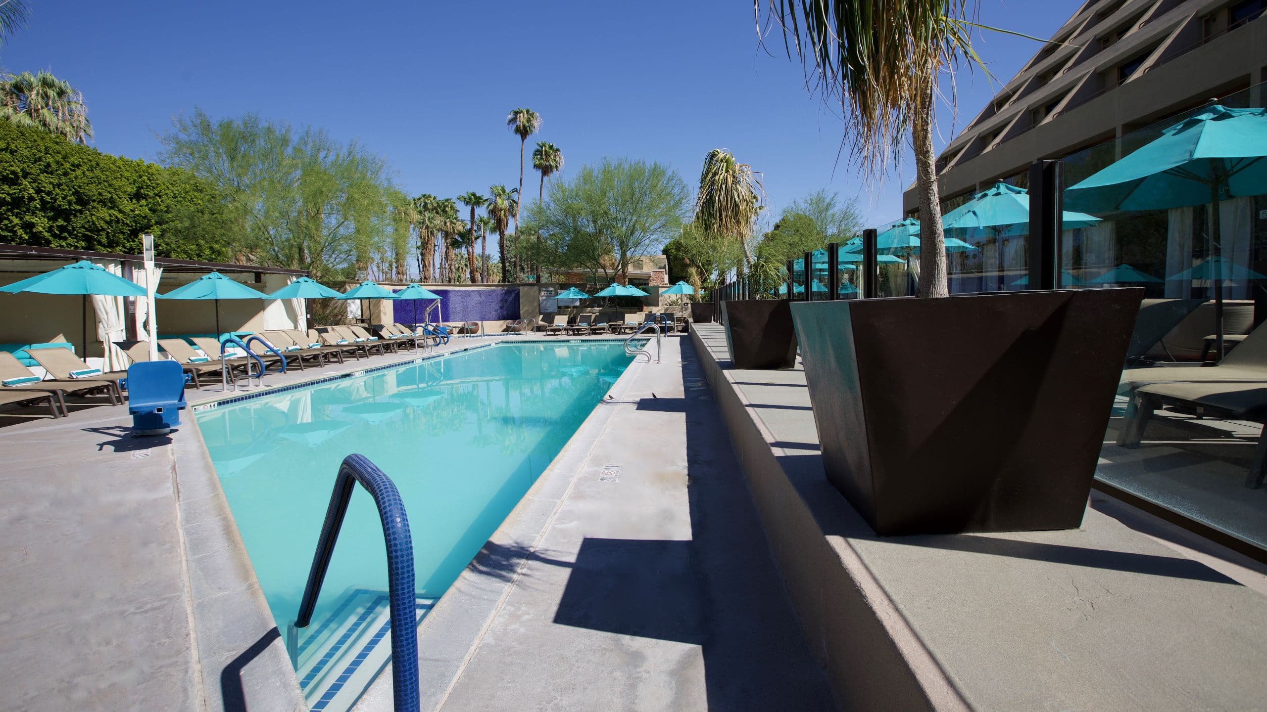 Hyatt Palm Springs Pool