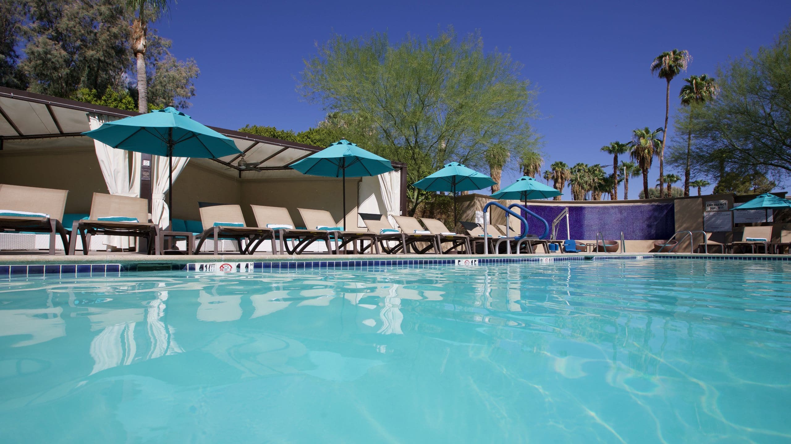 Hyatt Palm Springs Pool