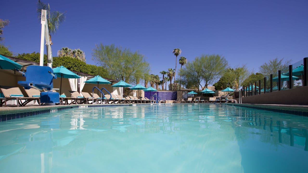 Hyatt Palm Springs Pool