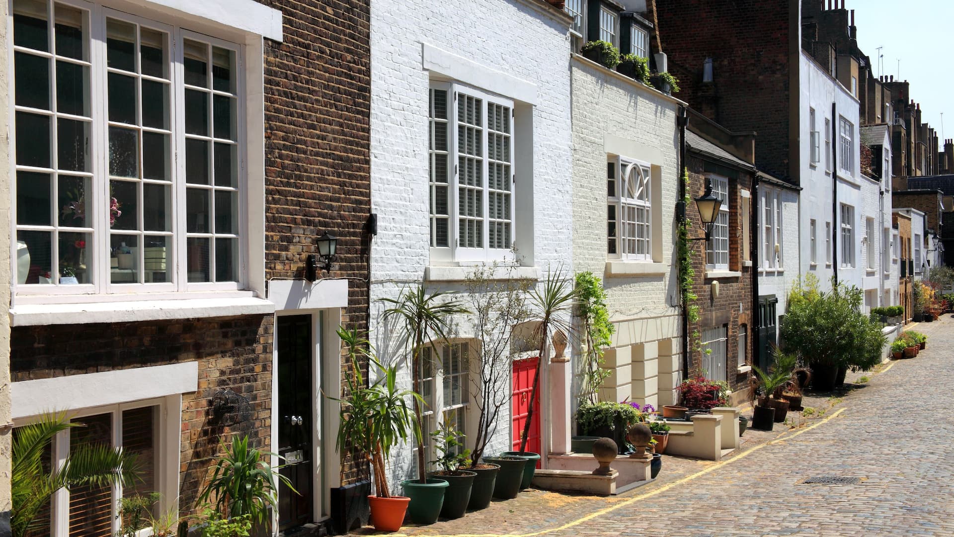 Hyatt Regency London - The Churchill Mews