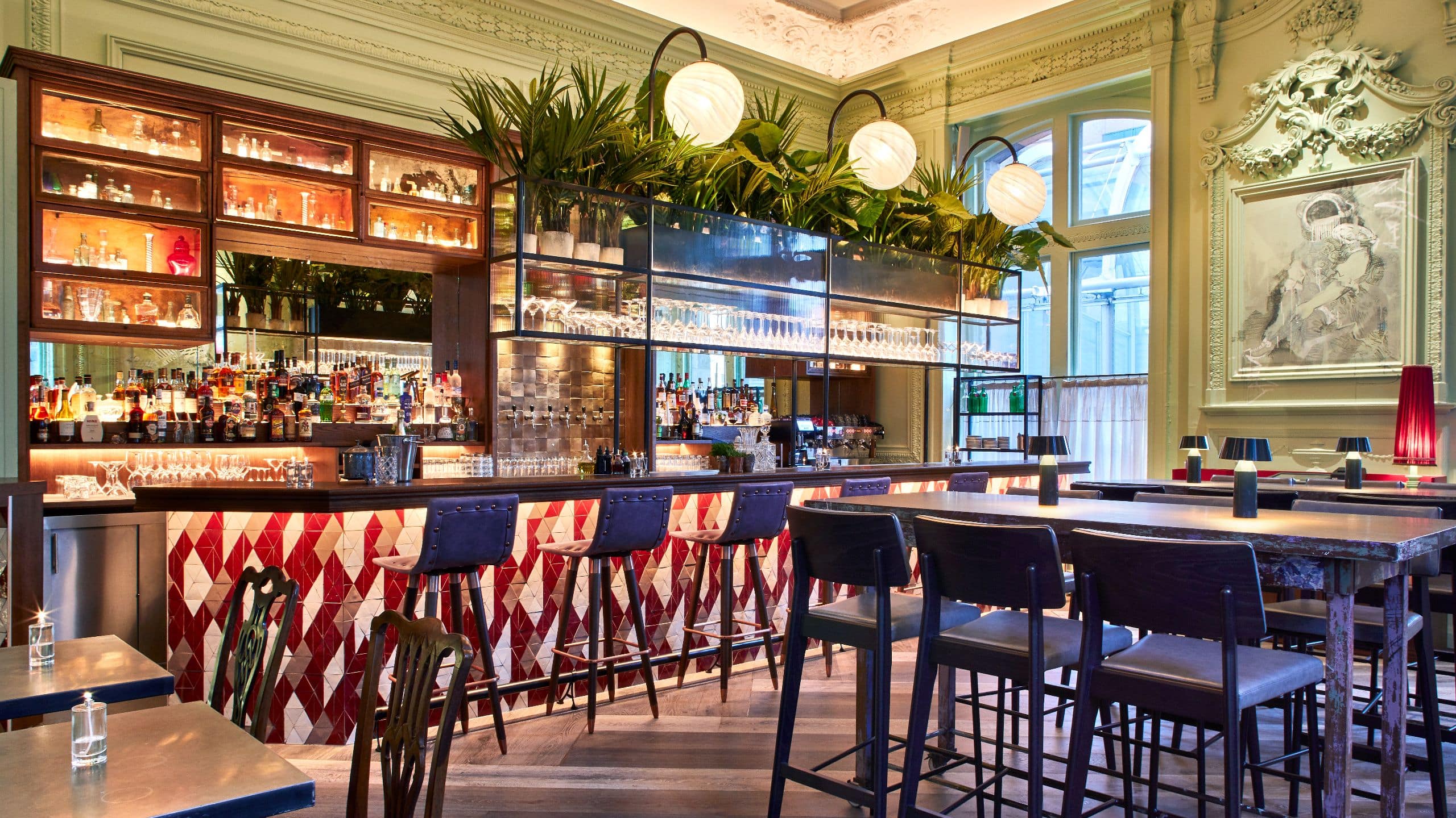 Andaz London Liverpool Street Dining Rakes The Front Room Bar