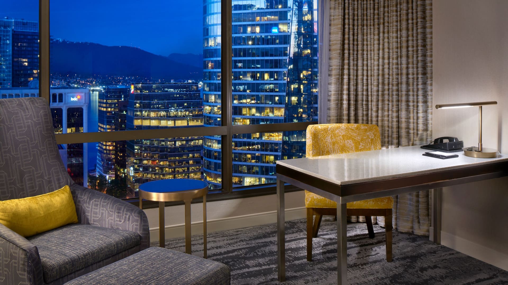 Hyatt Regency Vancouver King View