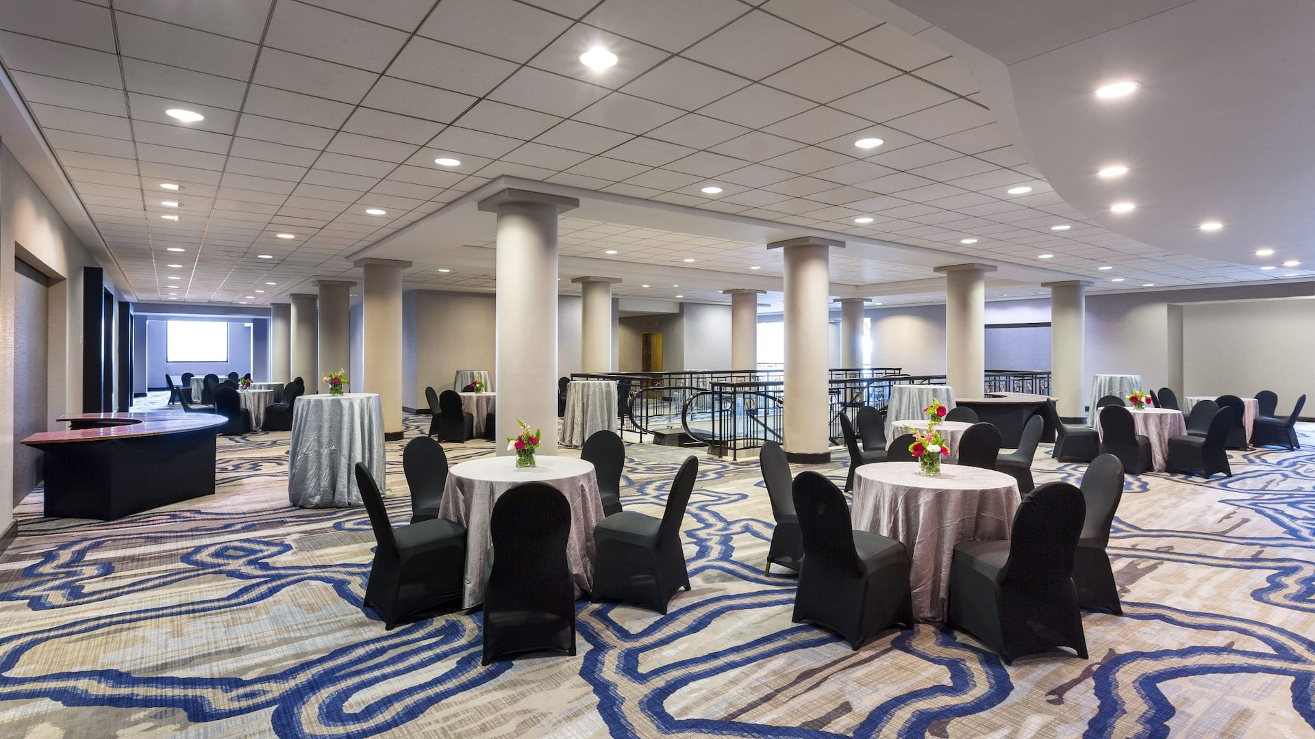 Hyatt Regency Rochester Prefunction Area Social