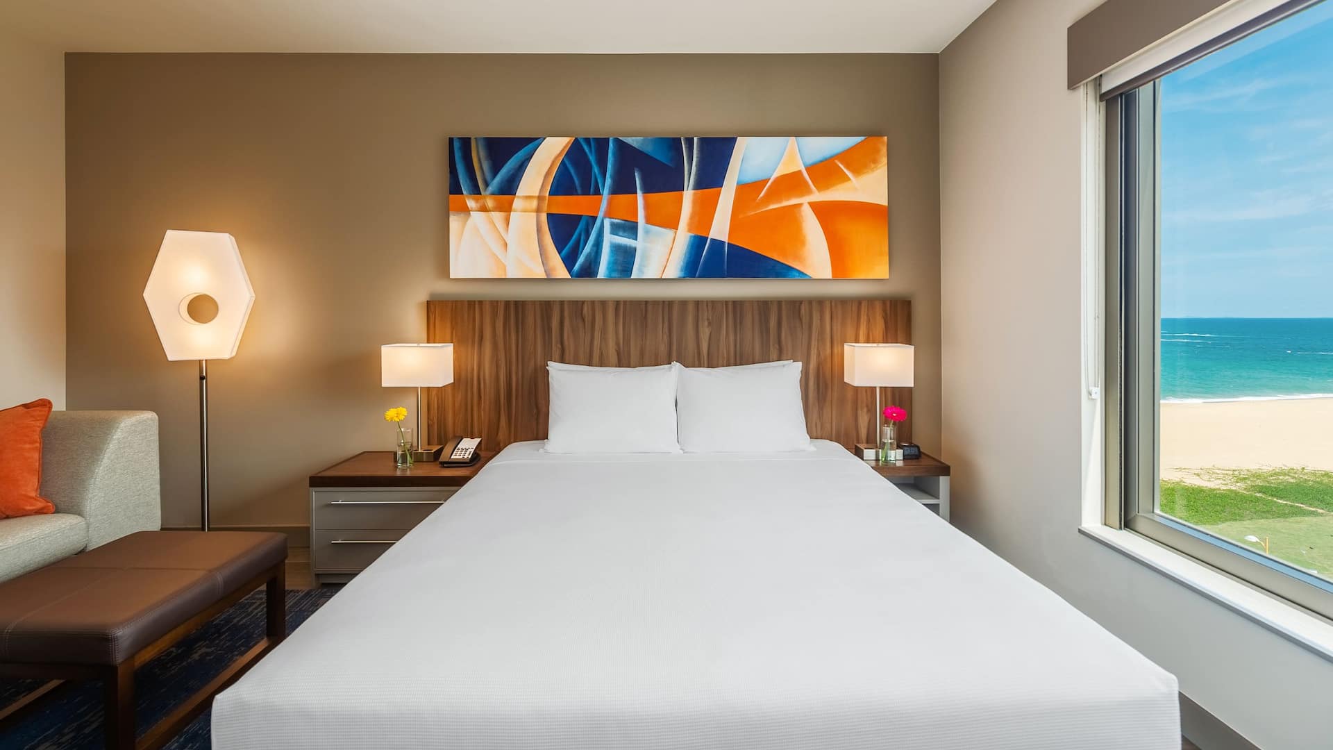 Hyatt Place Macaé King Bed Ocean View