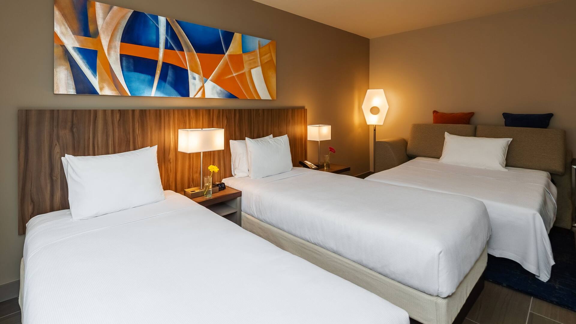 Hyatt Place Macaé Twin Beds Sofa Bed