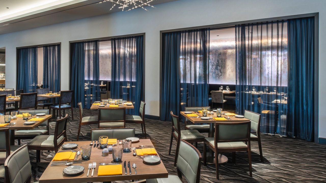 Chicago Convention Center Hotel Hyatt Regency Mccormick Place Dining