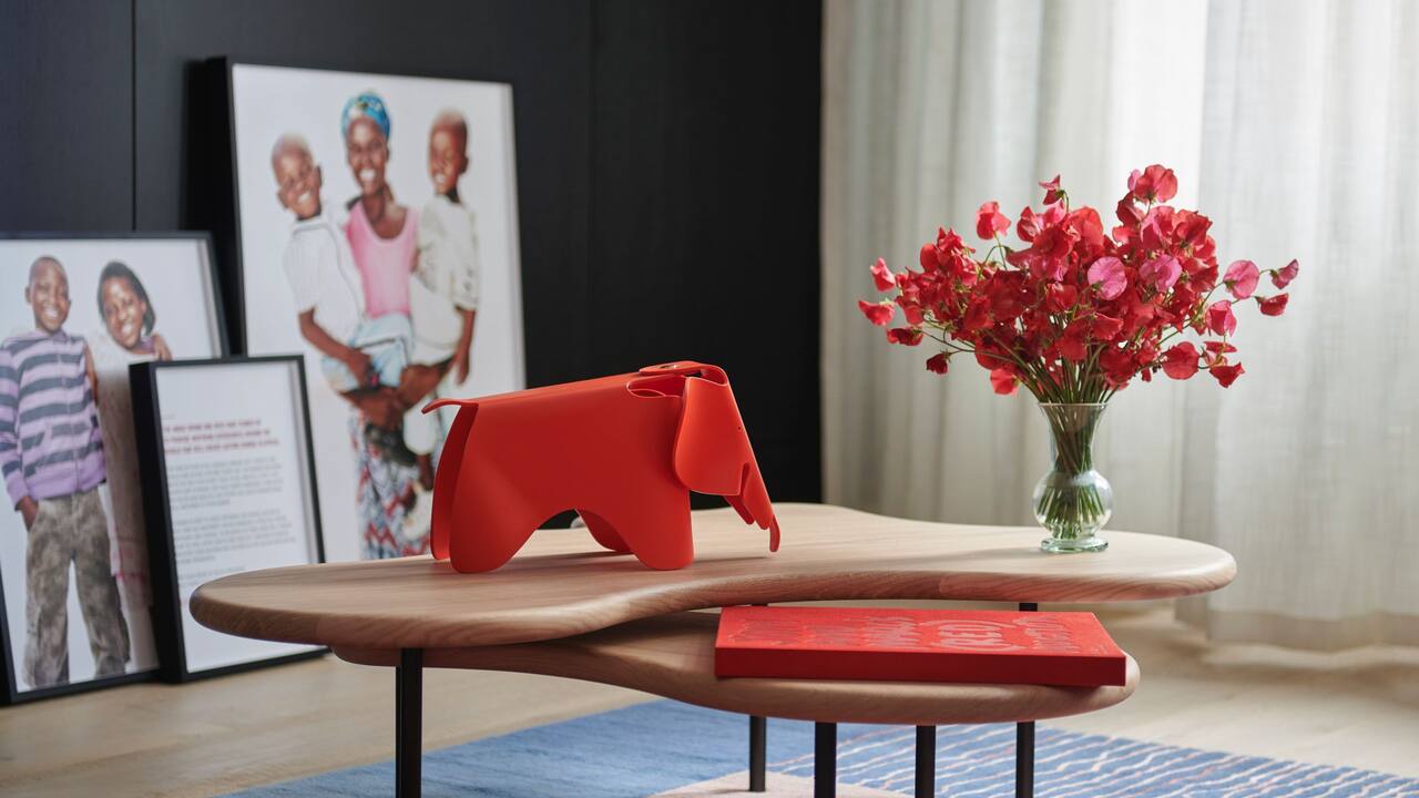 RED Suite Living Room decoration | Andaz London Liverpool Street
