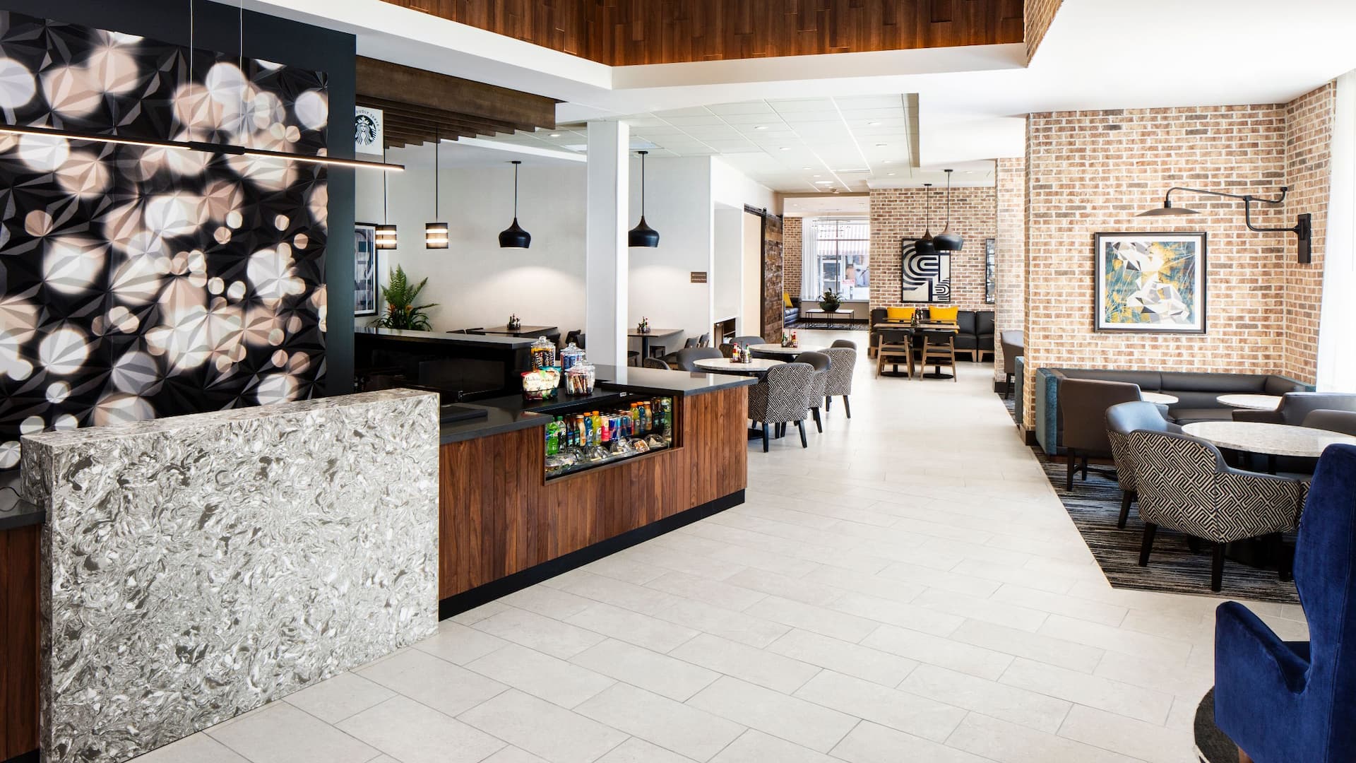 Hyatt Place Sumter / Downtown Front Desk