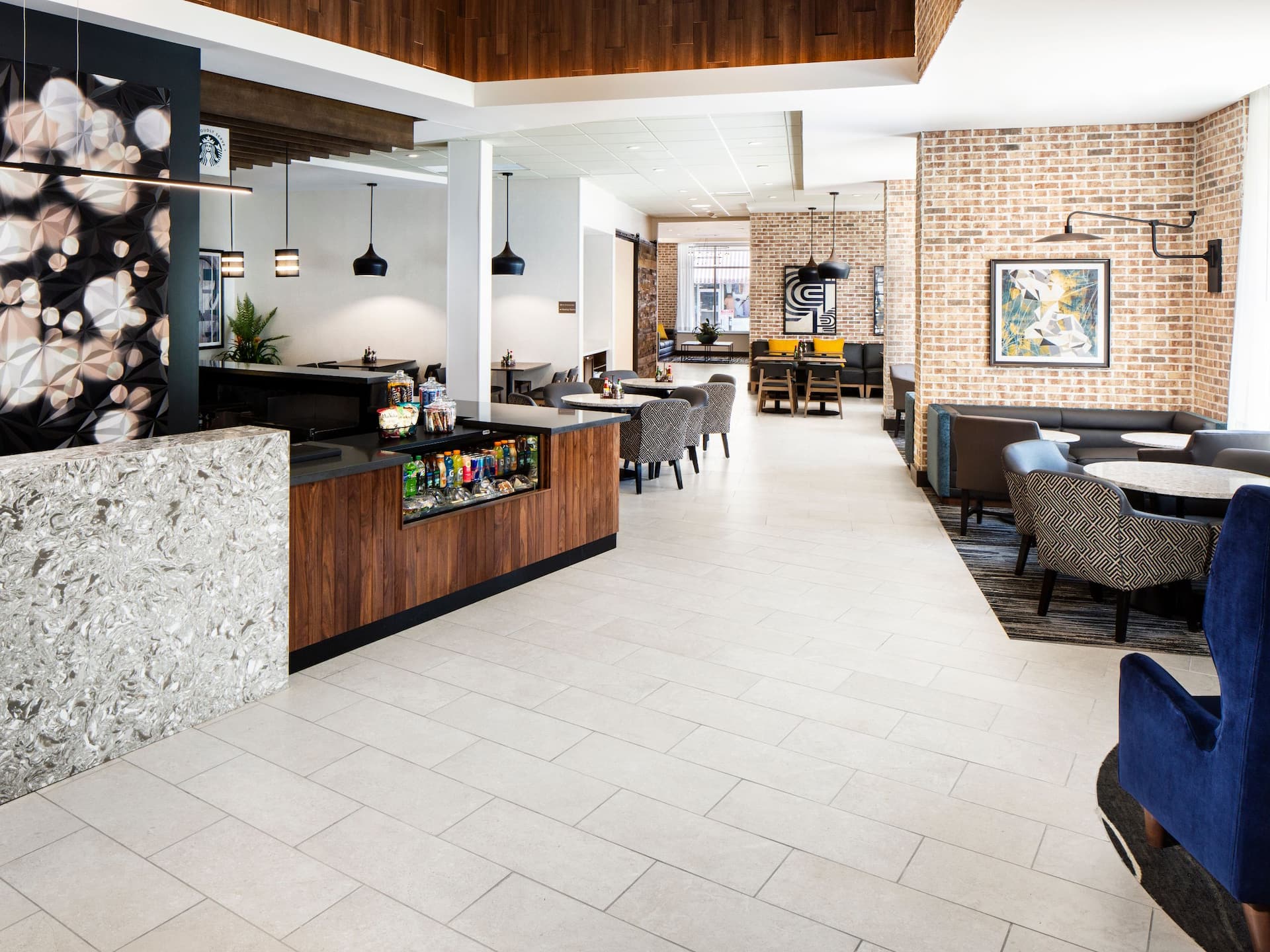 Hyatt Place Sumter / Downtown Front Desk