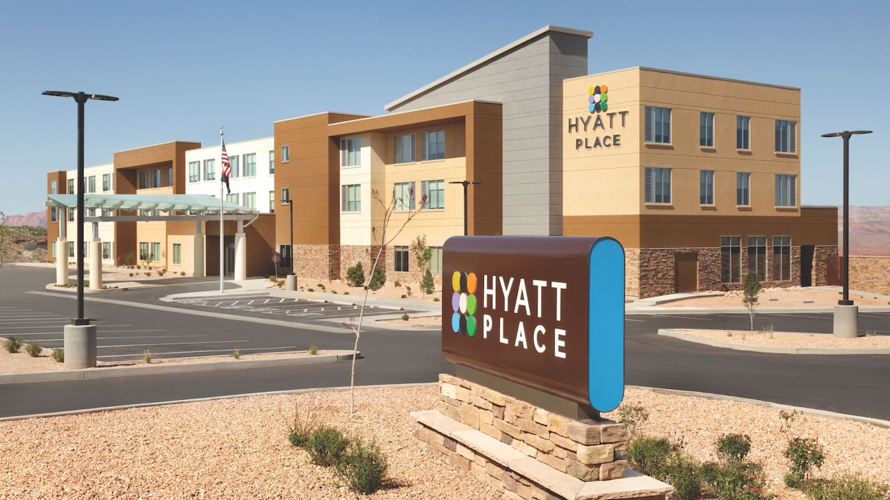 Hyatt Place Page Lake Powell Hotel Exterior