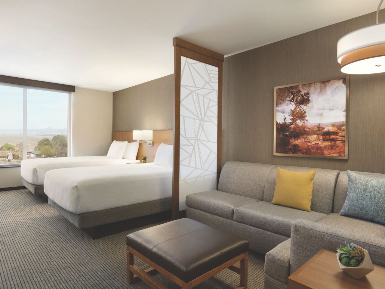 Hyatt Place Page Lake Powell Guestroom with Two Queen Beds