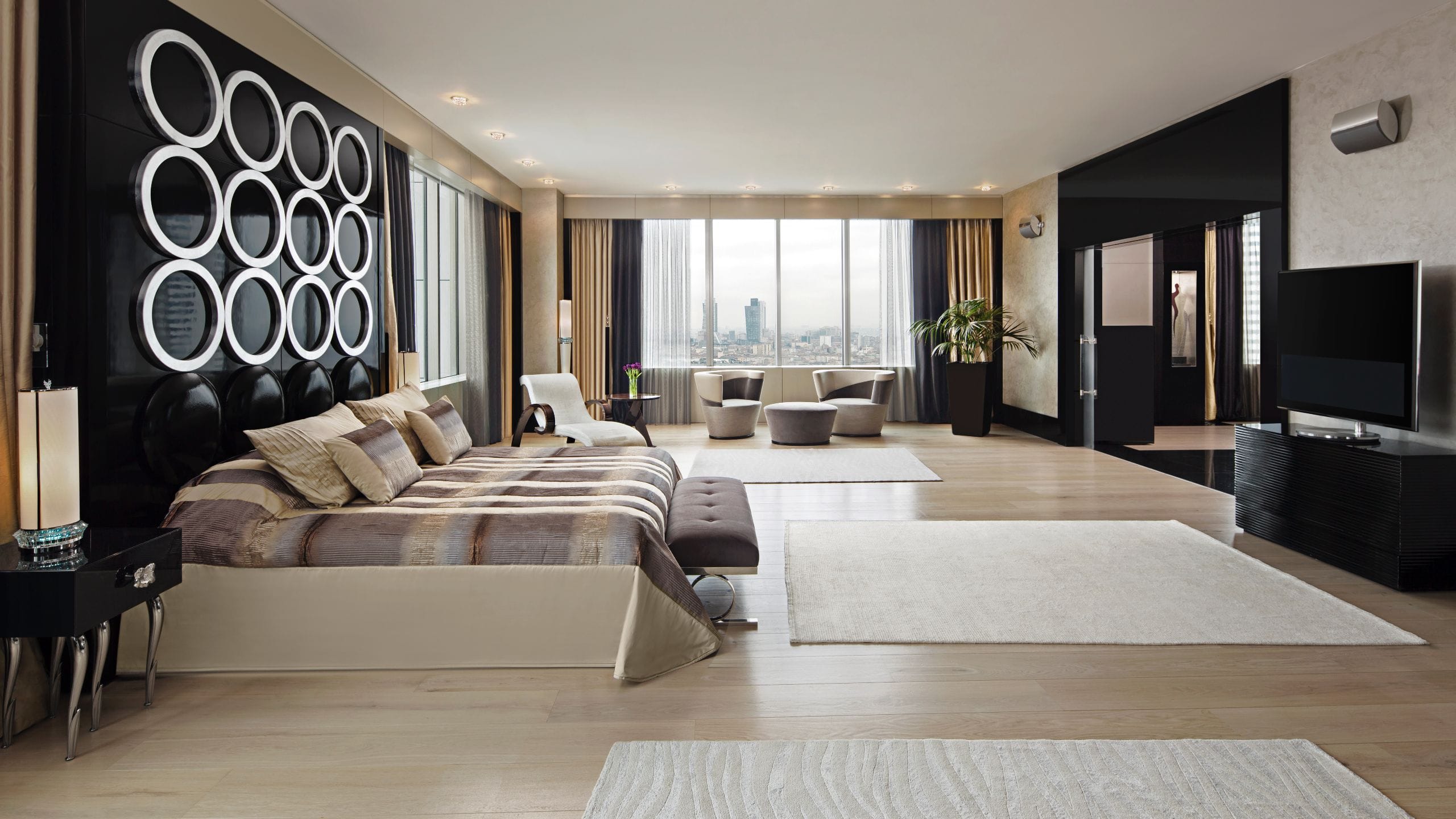 Hyatt Centric Levent Istanbul Penthouse Suite