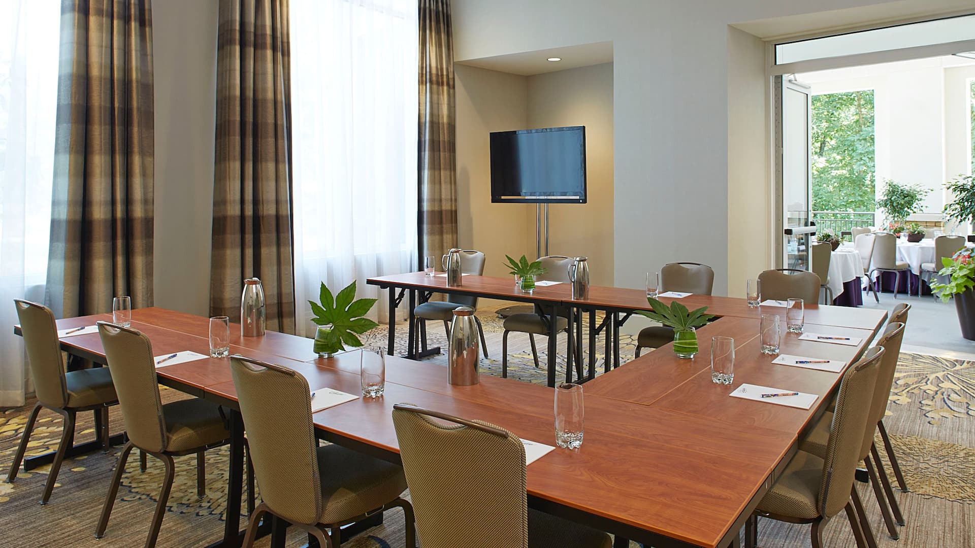 Hyatt Regency Atlanta Perimeter at Villa Christina Jasmine Boardroom