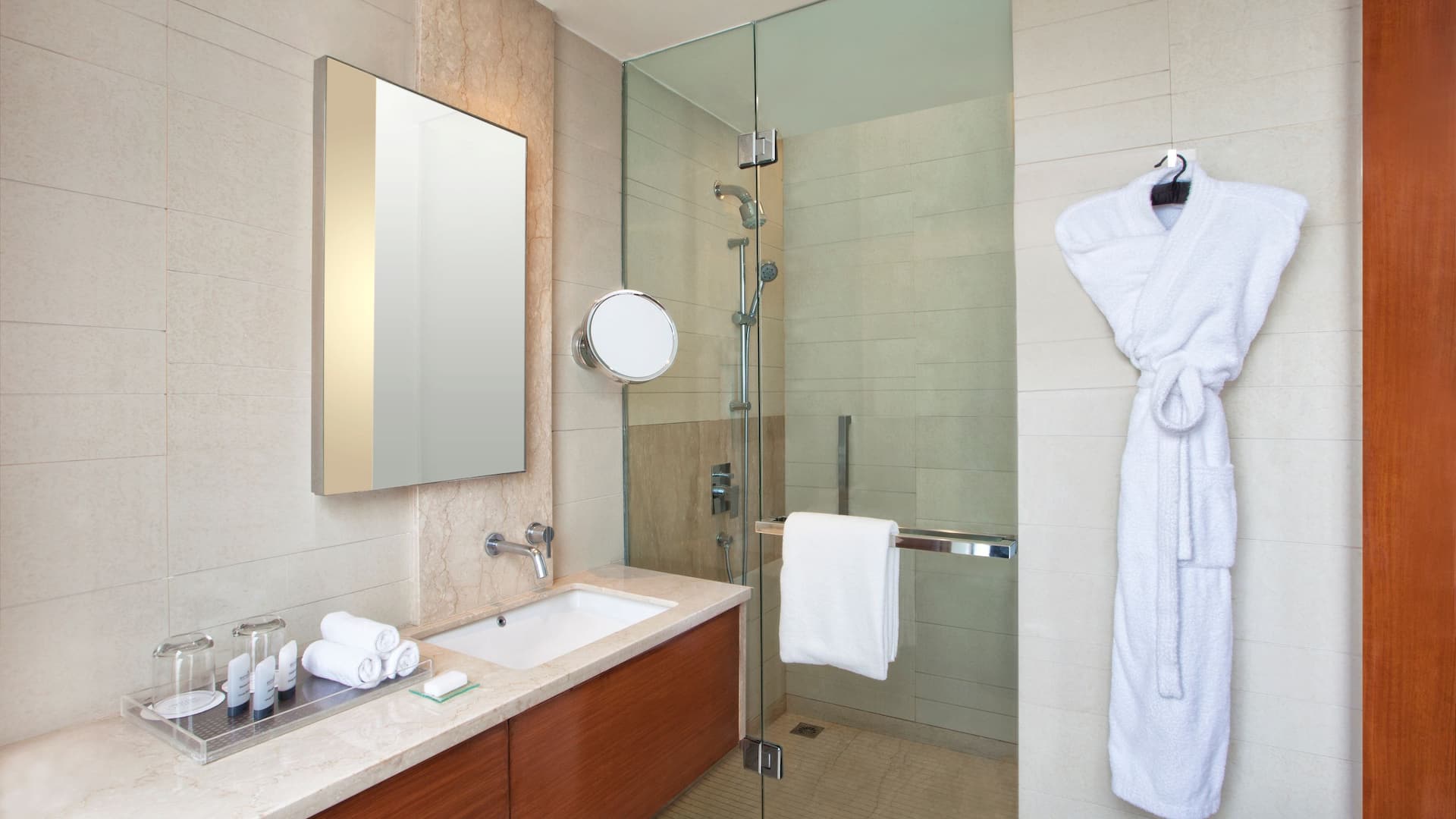2 of 2 Hyatt Regency Amritsar Bathroom