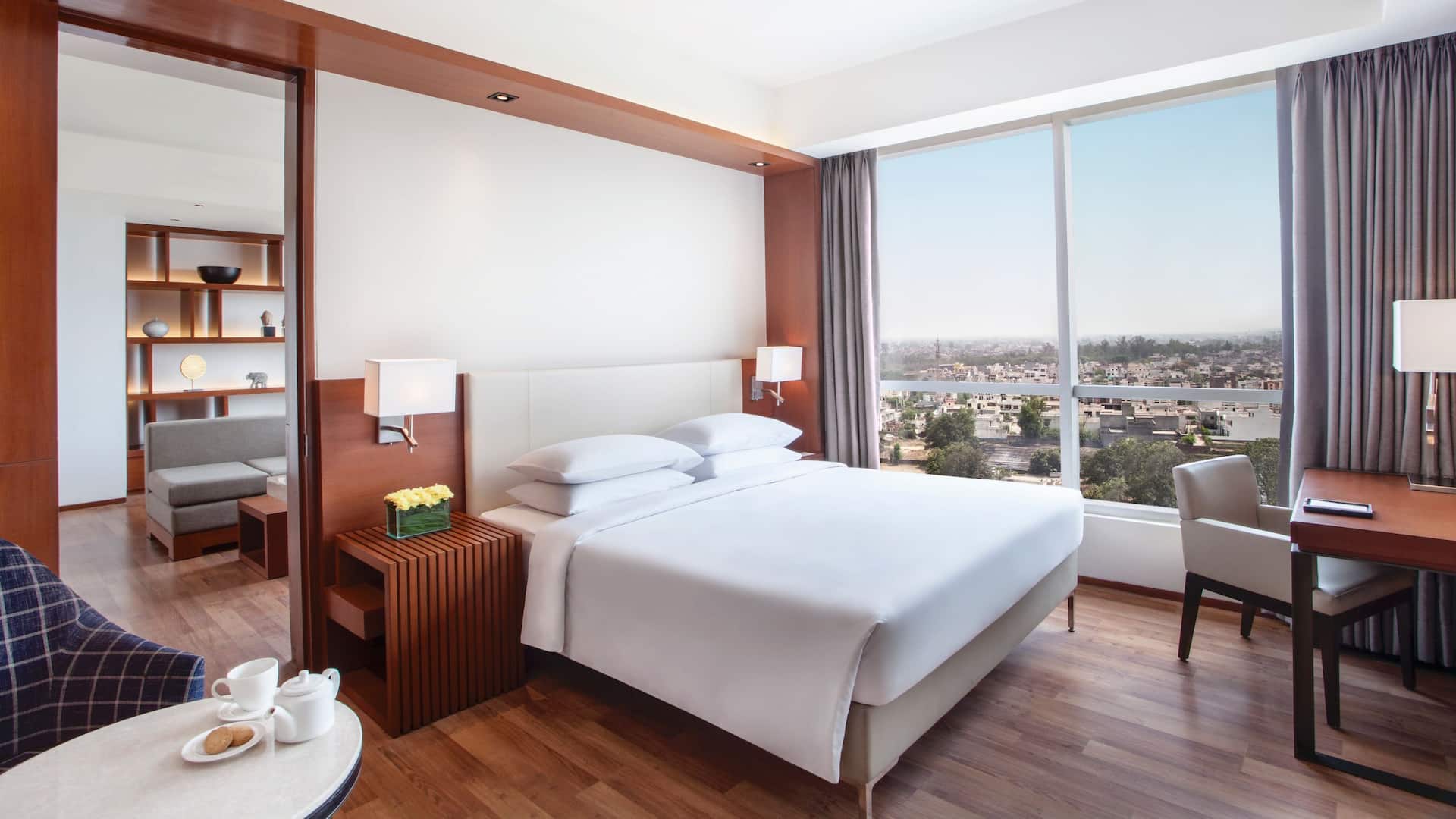 Hyatt Regency Amritsar Executive Suite Bedroom