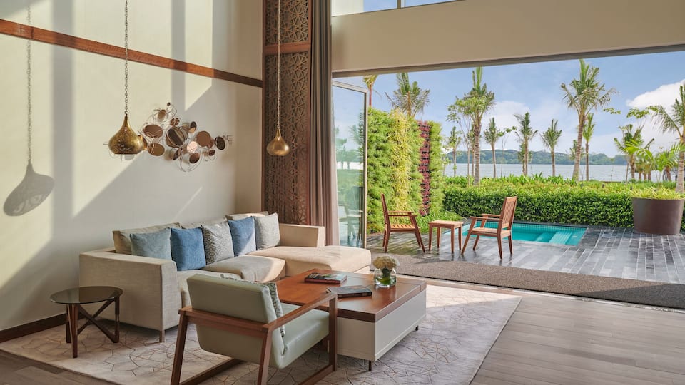 Grand Hyatt Kochi Bolgatty Villa Living Room