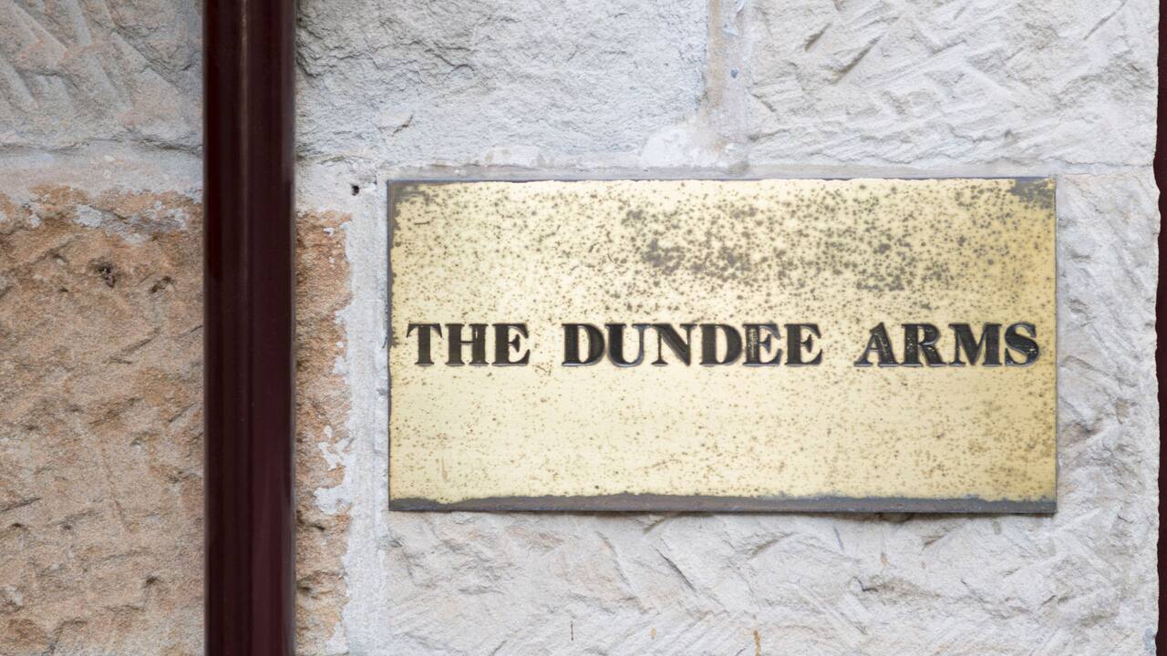 The Dundee Arms Pub