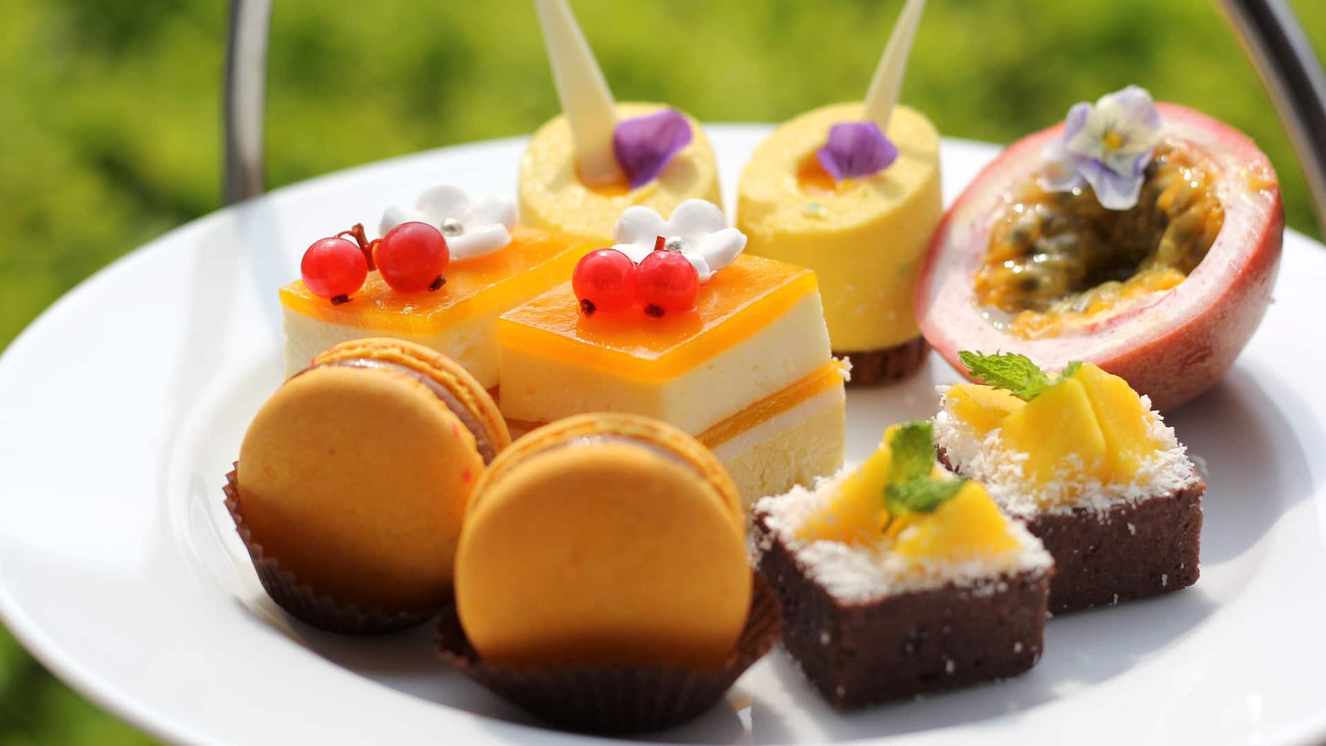 Hyatt Regency Suzhou The Atrium Afternoon Tea Set