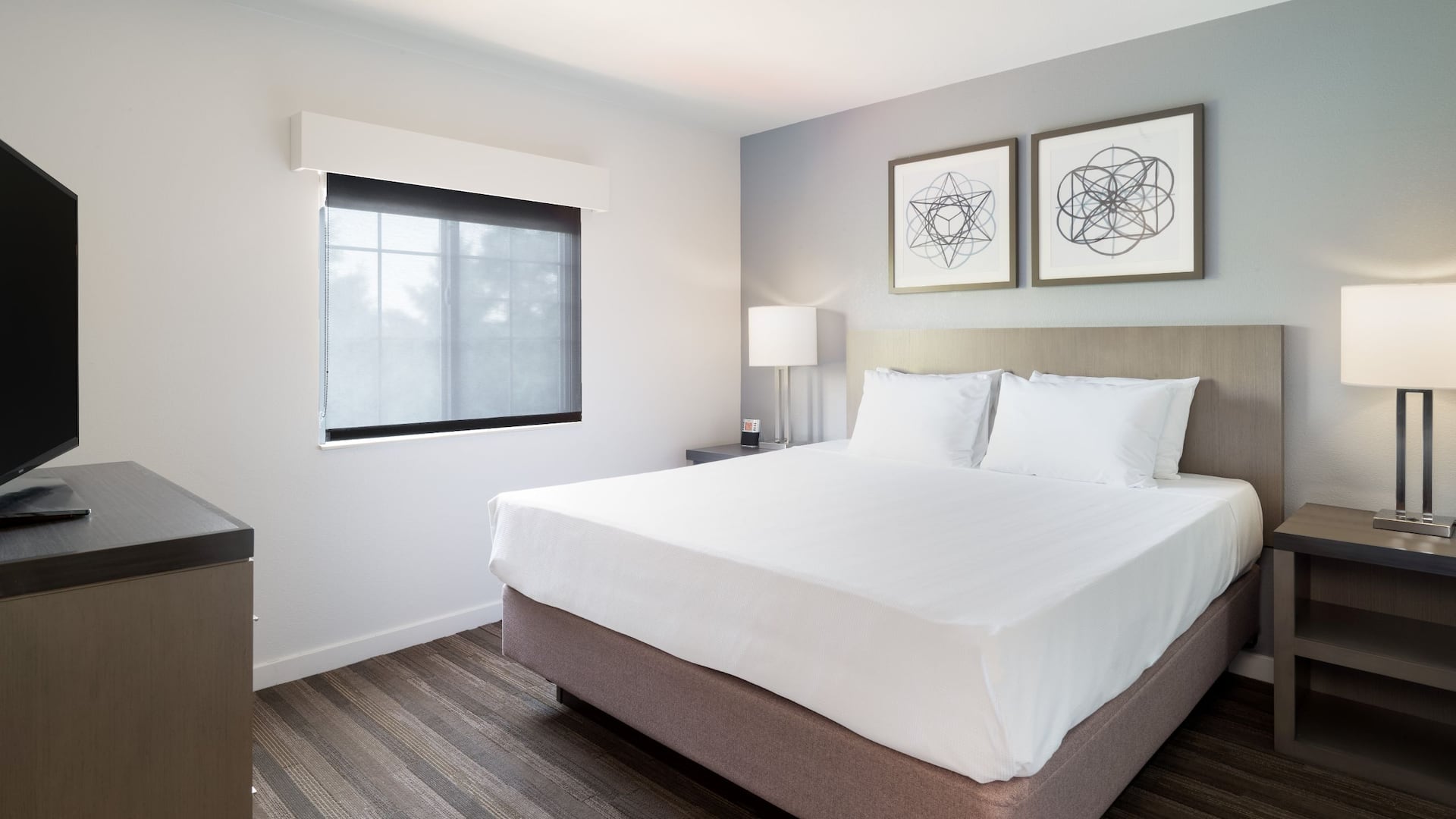 3/8 Hyatt House White Plains One Bedroom King