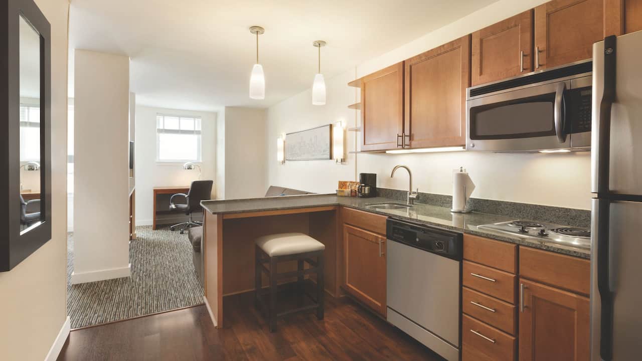 Hyatt House Denver Airport, deluxe studio