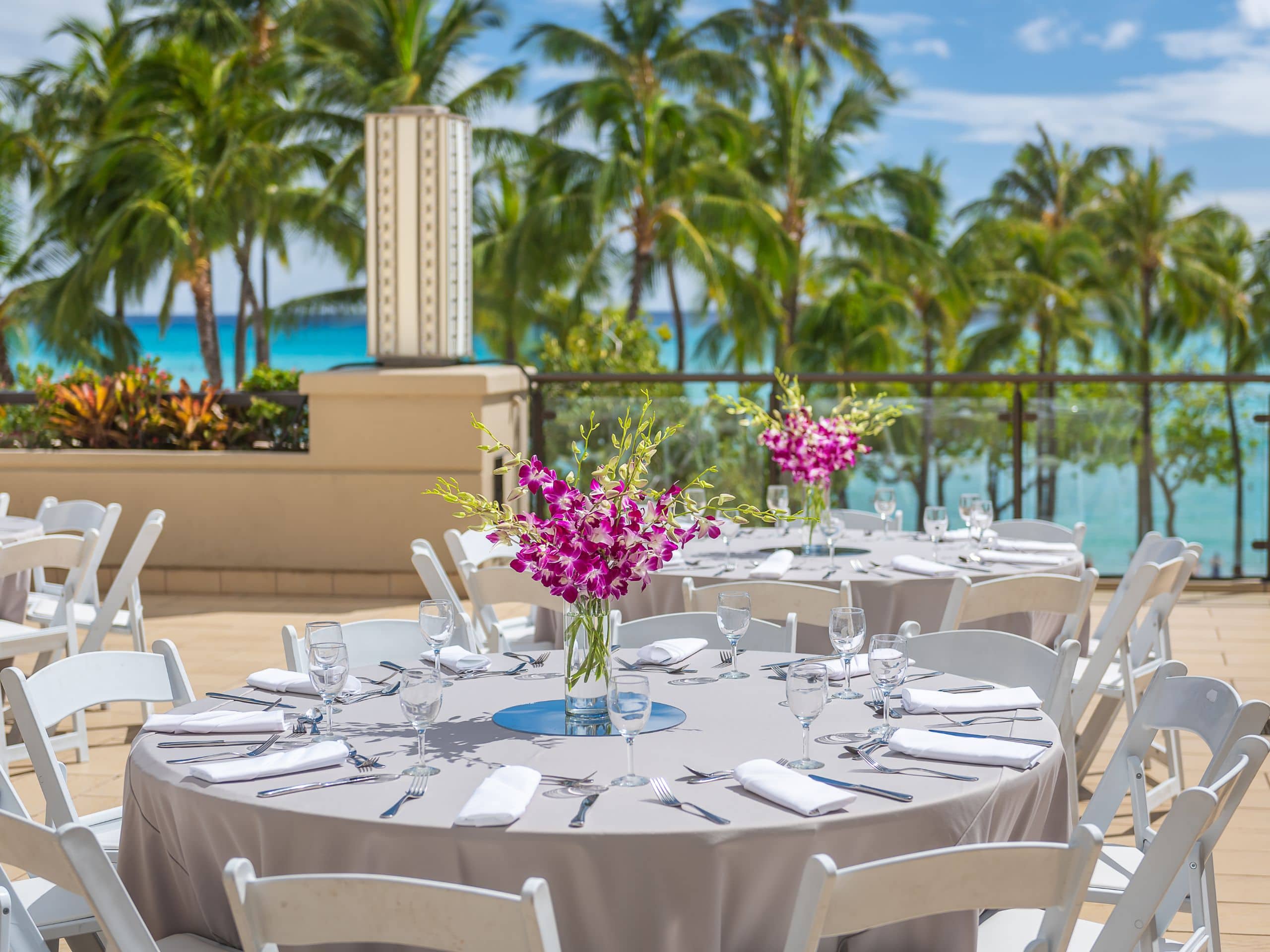 Hyatt Regency Waikiki Beach Resort and Spa Nalea Terrace