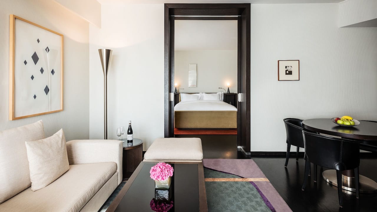 Master Bedroom Suite Grand Hyatt Berlin 