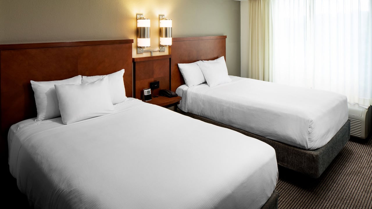 Spacious double bed guestroom at the Hyatt Place Roanoke Airport/Valley View Mall 