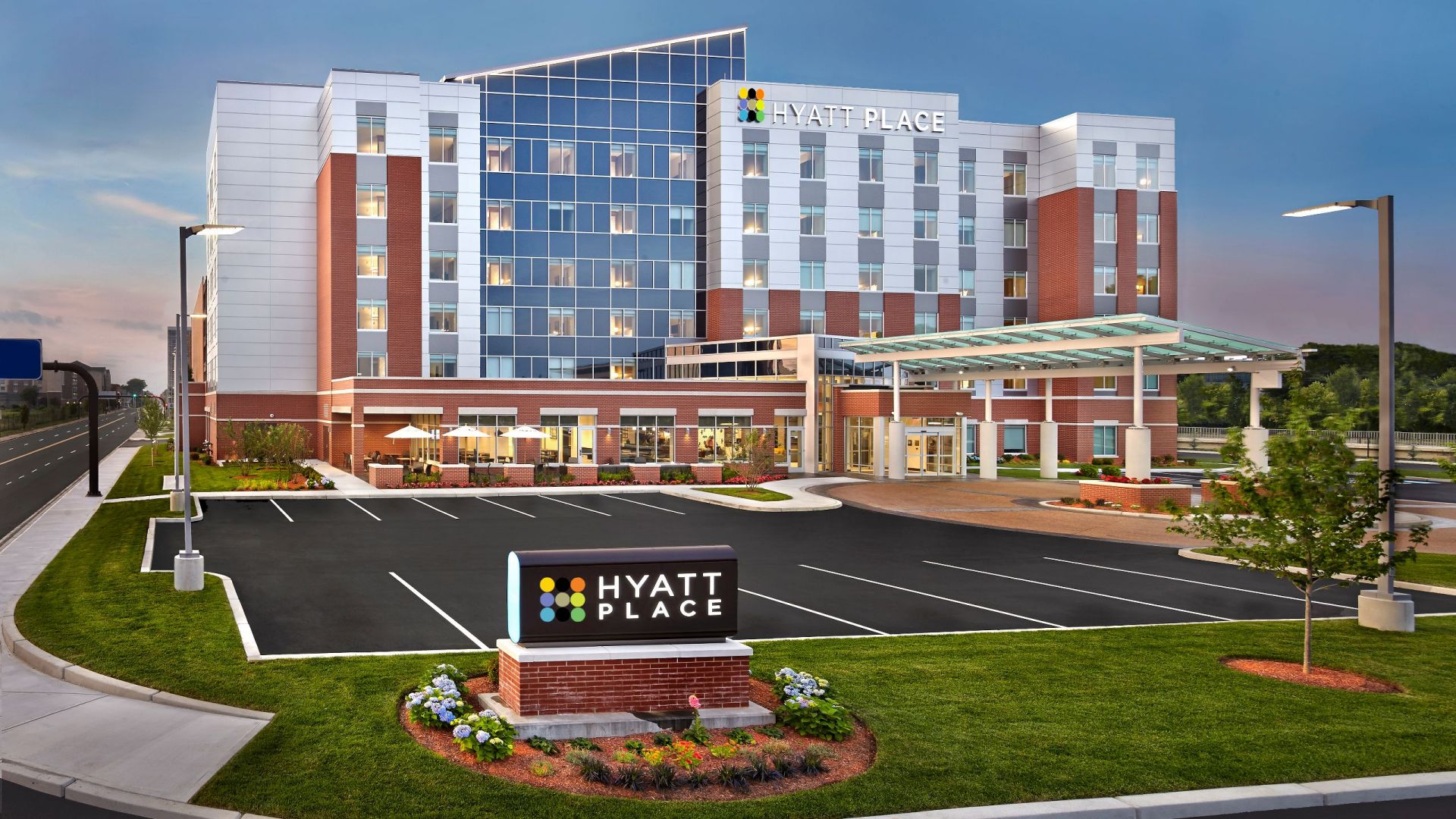 Warwick Rhode Island Hotel Near T F Green Airport
