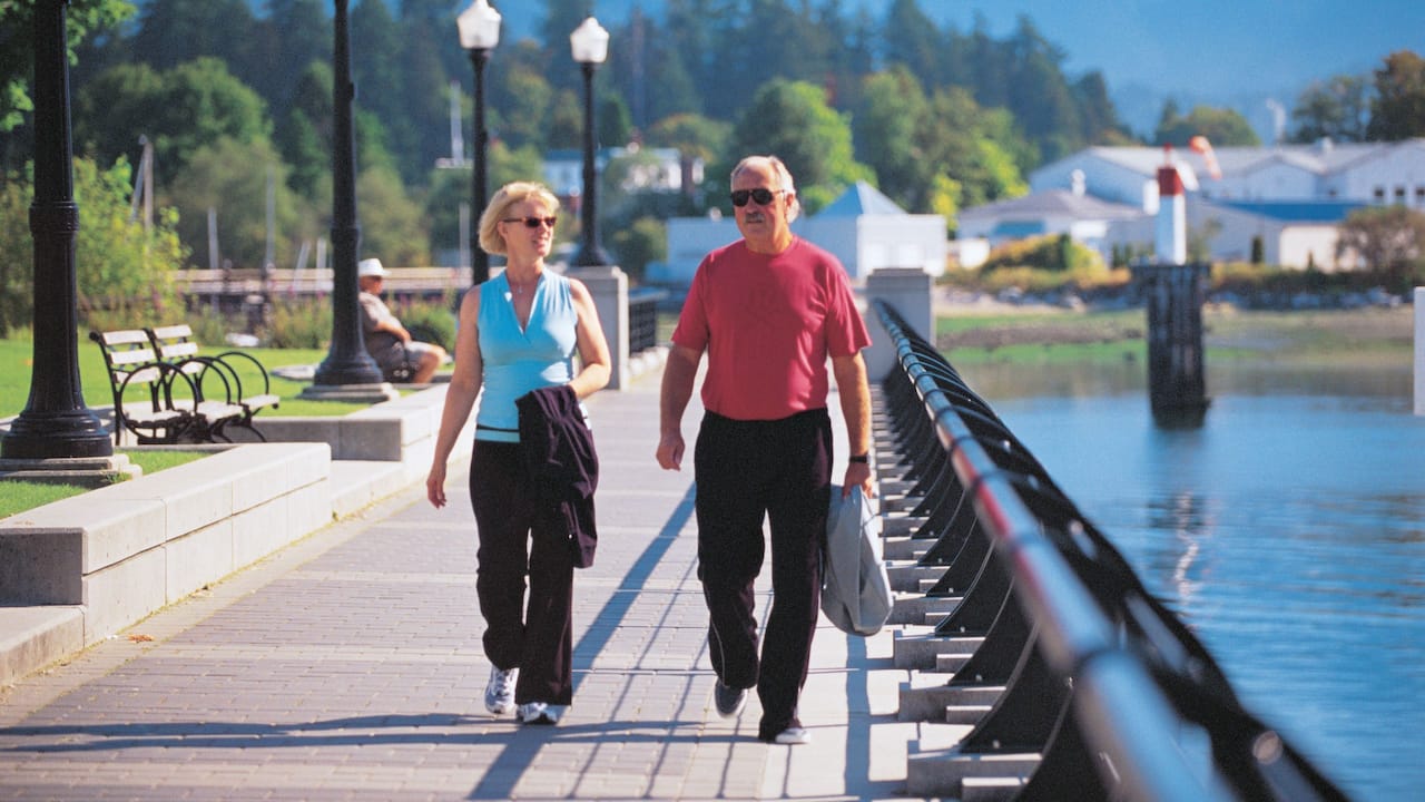 Walking along the Seawall