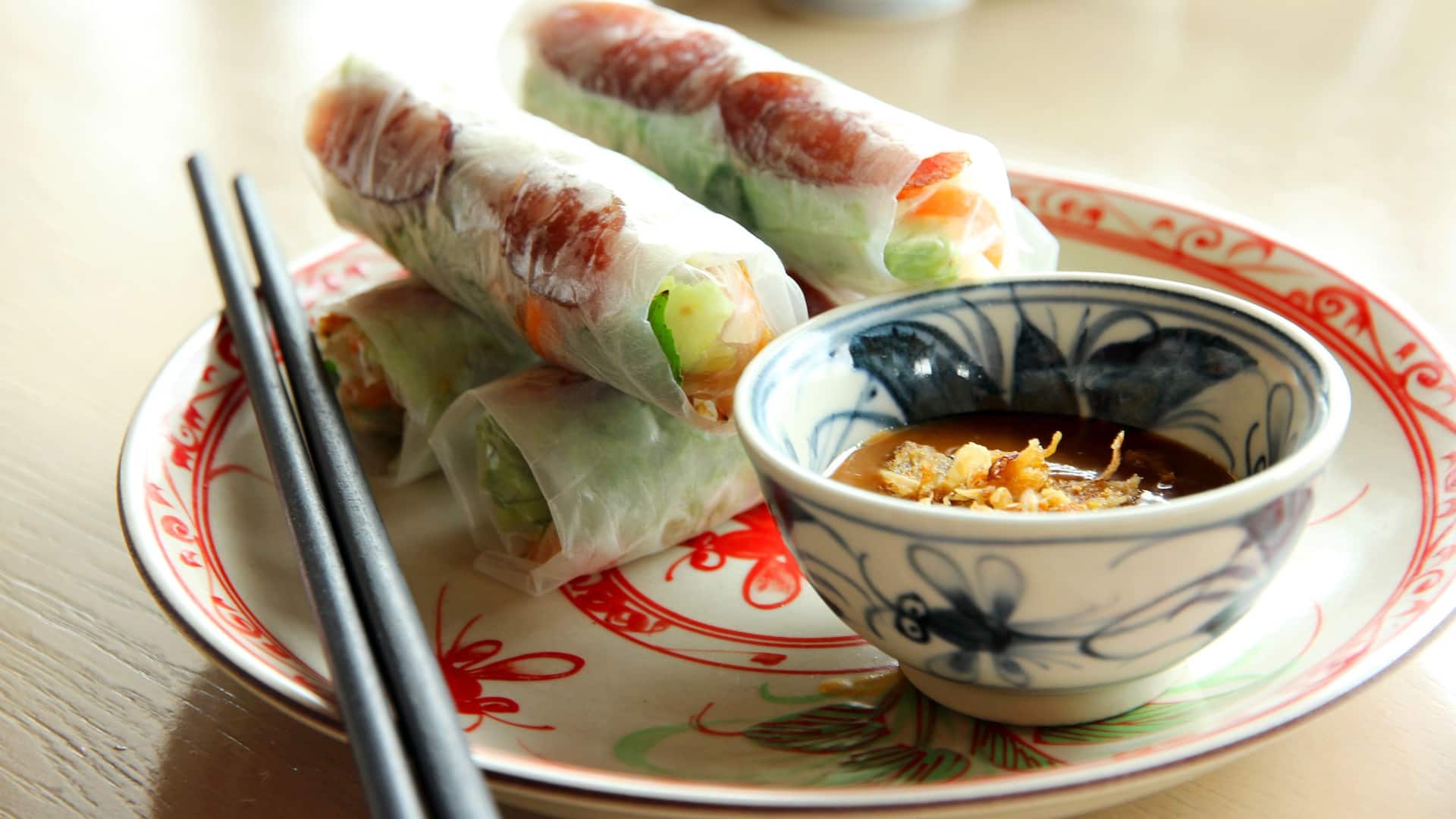 Vegetable Spring Roll at Best Vietnamese Restaurant in Hanoi, Hyatt Regency West Hanoi