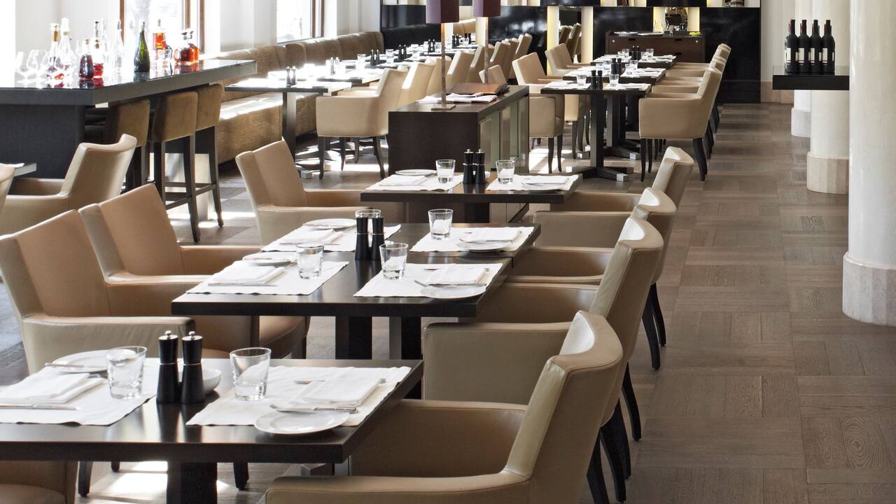 restaurant