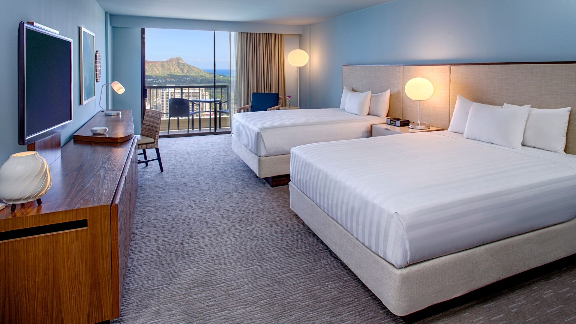 1/3 Hyatt Regency HNLRW_P281