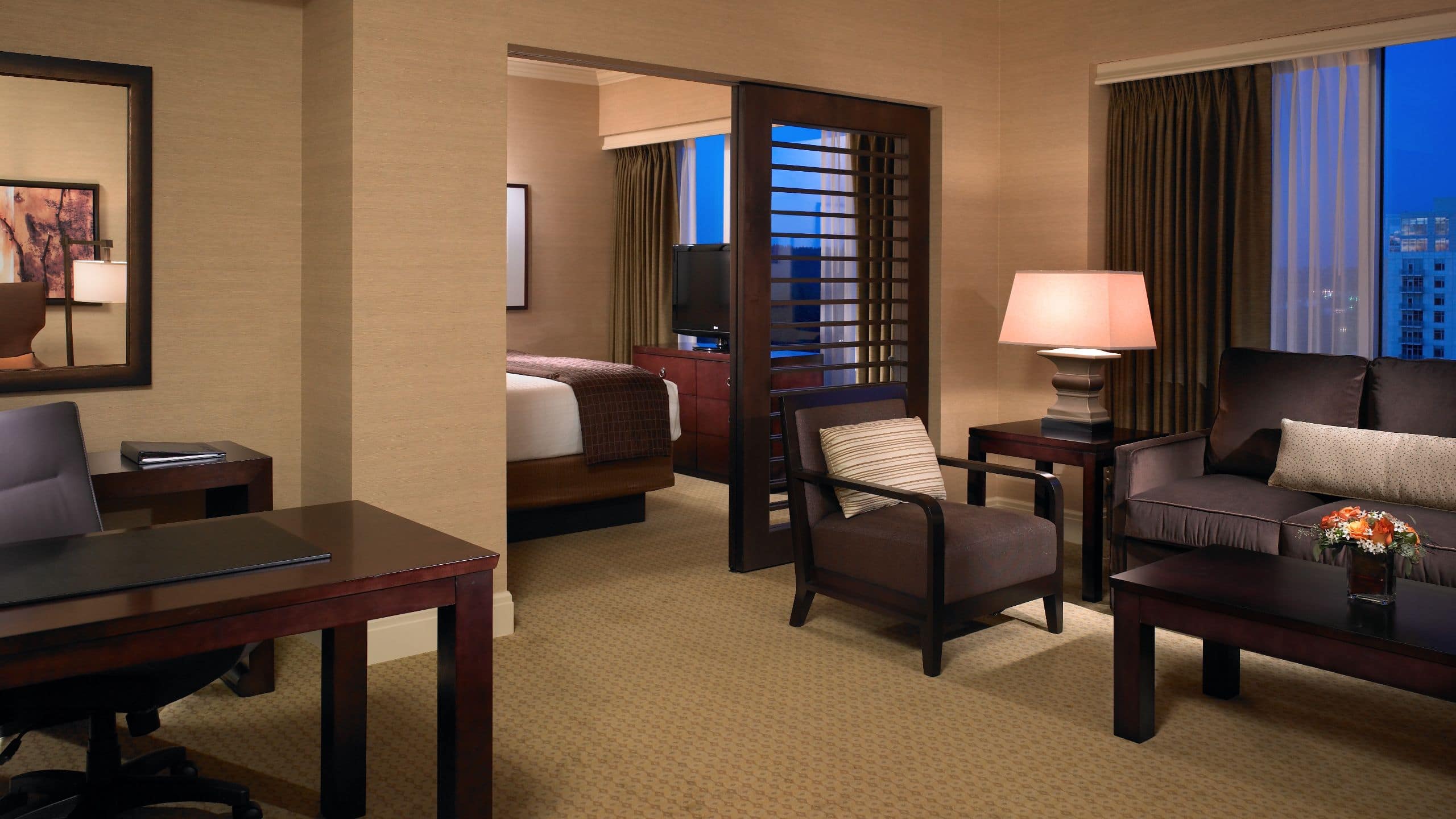 Hyatt Regency Bellevue on Seattle's Eastside Studio Suite