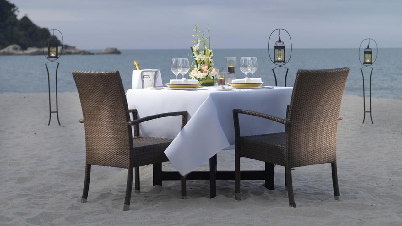 Private Dinner on the Beach