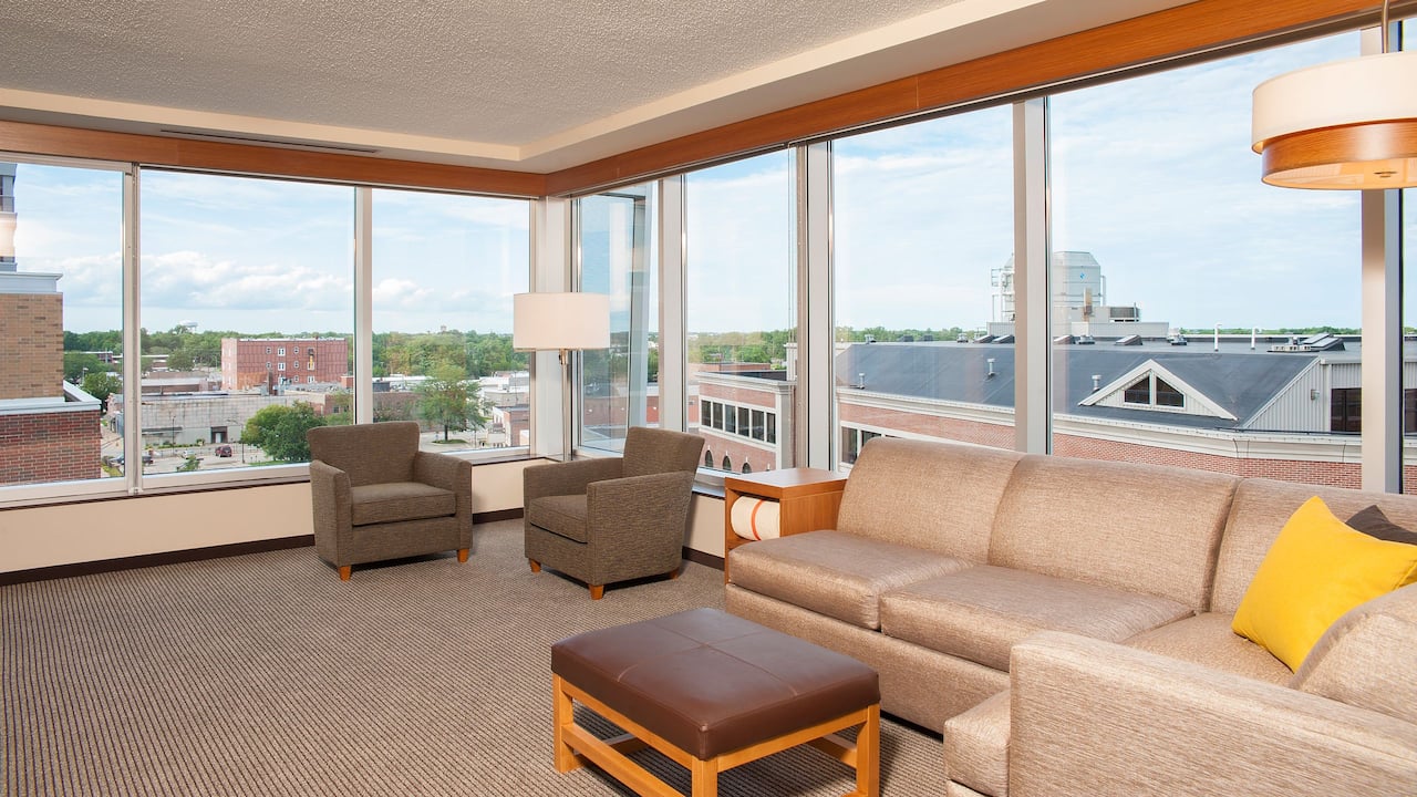 Suite Living