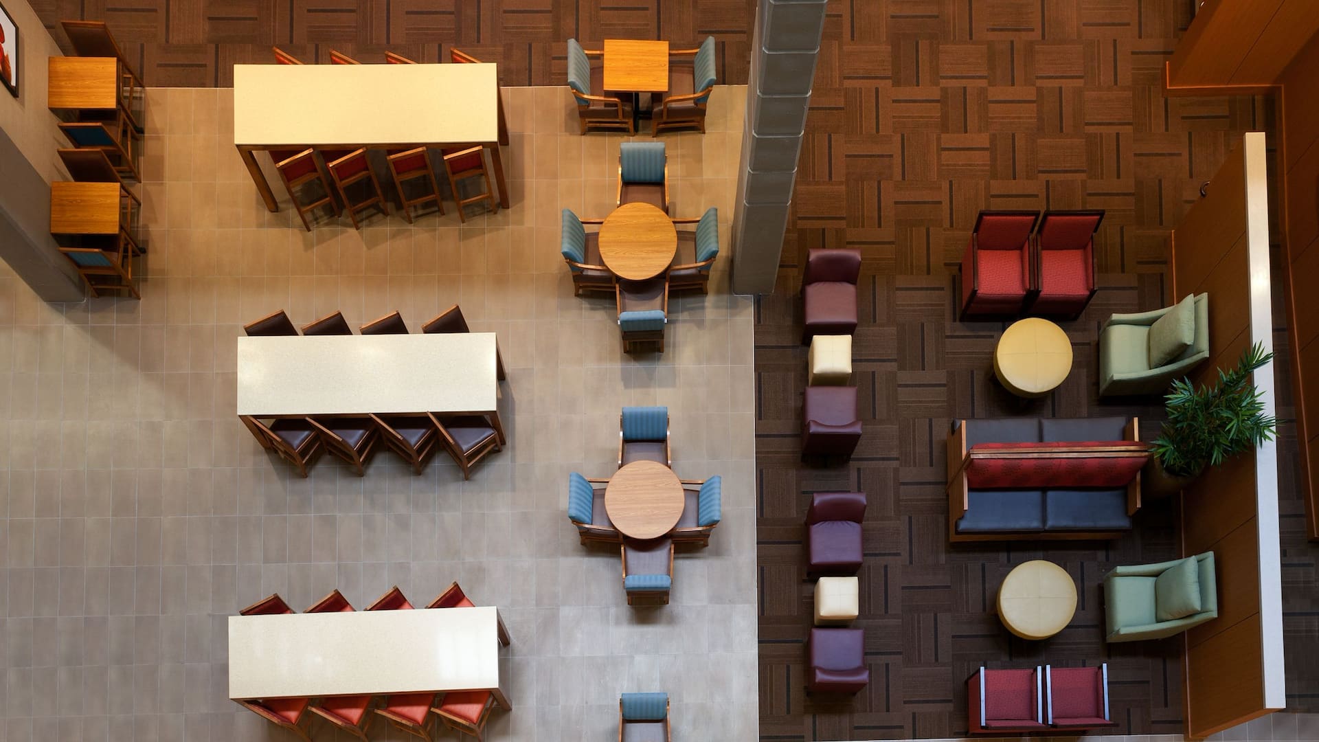 Hyatt Place Minneapolis/Downtown Gallery Sitting Area