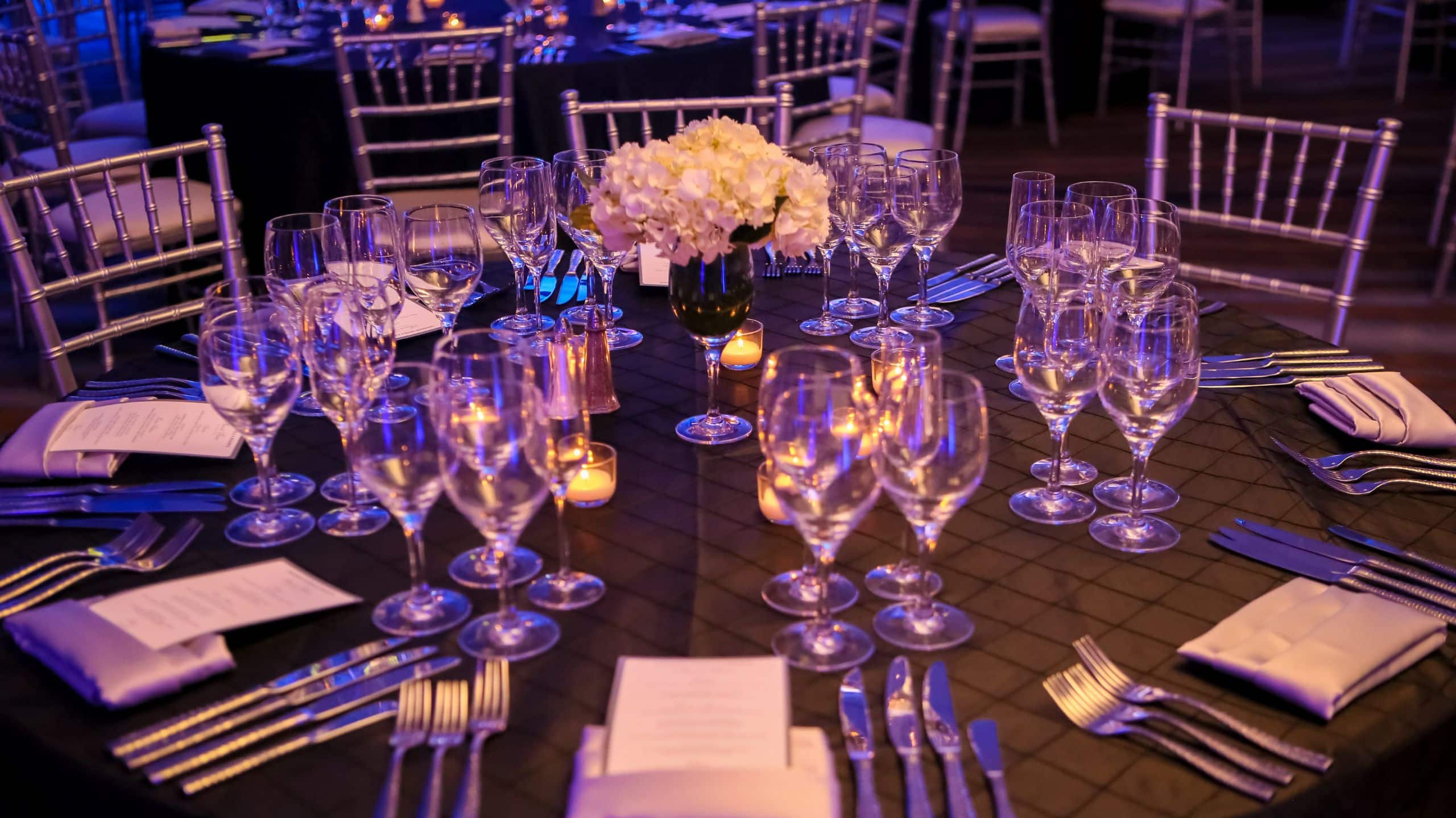 Hyatt Centric Chicago Magnificent Mile Indoor Evening Lighting