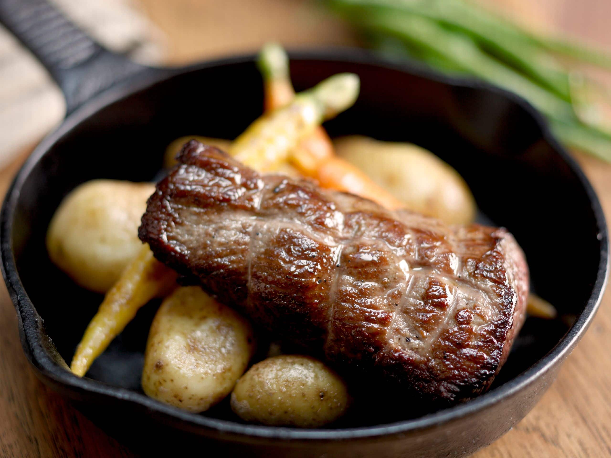 Andaz Napa Tenderloin in Skillet