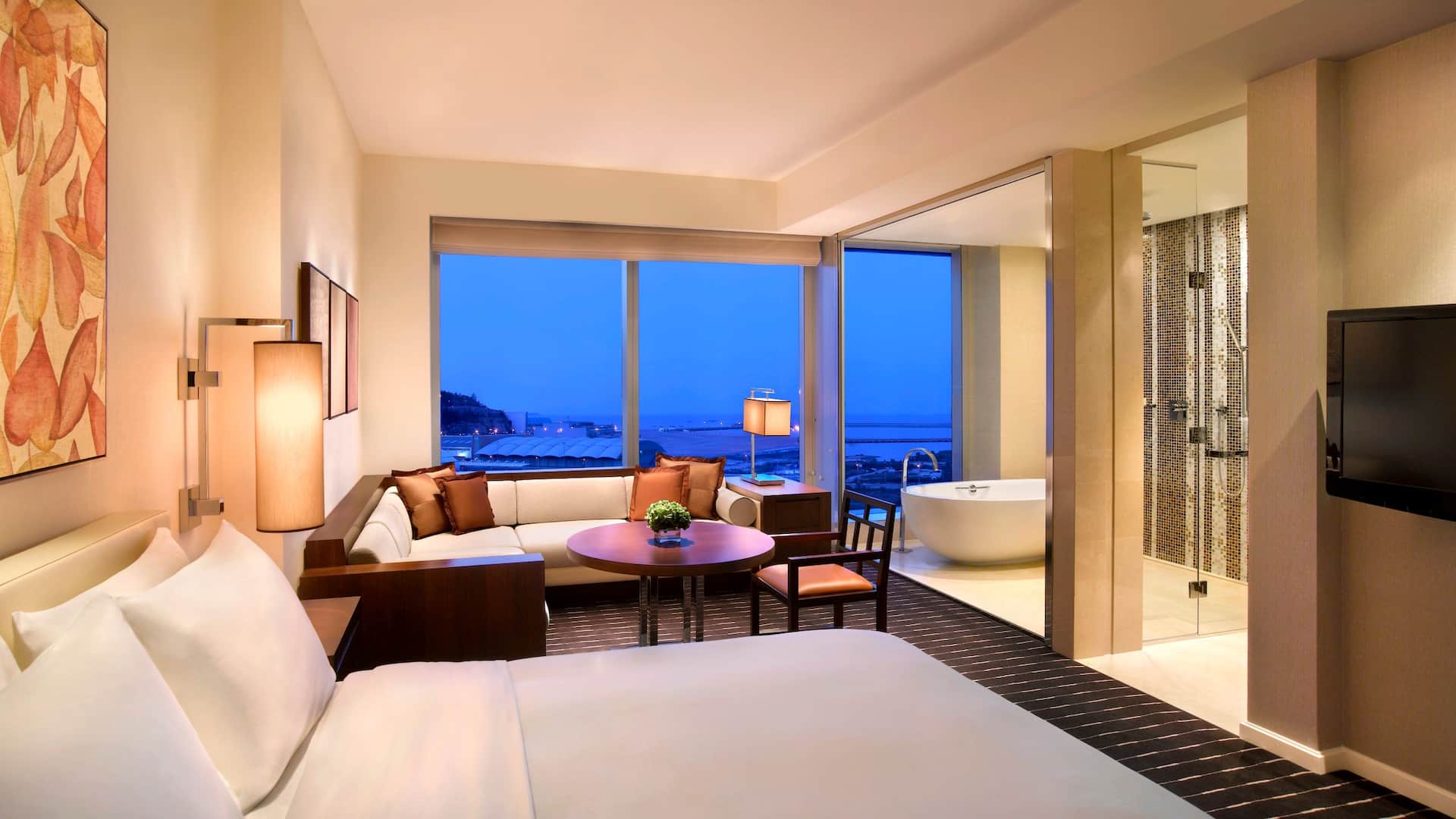 1 von 2 1 King Bed Deluxe